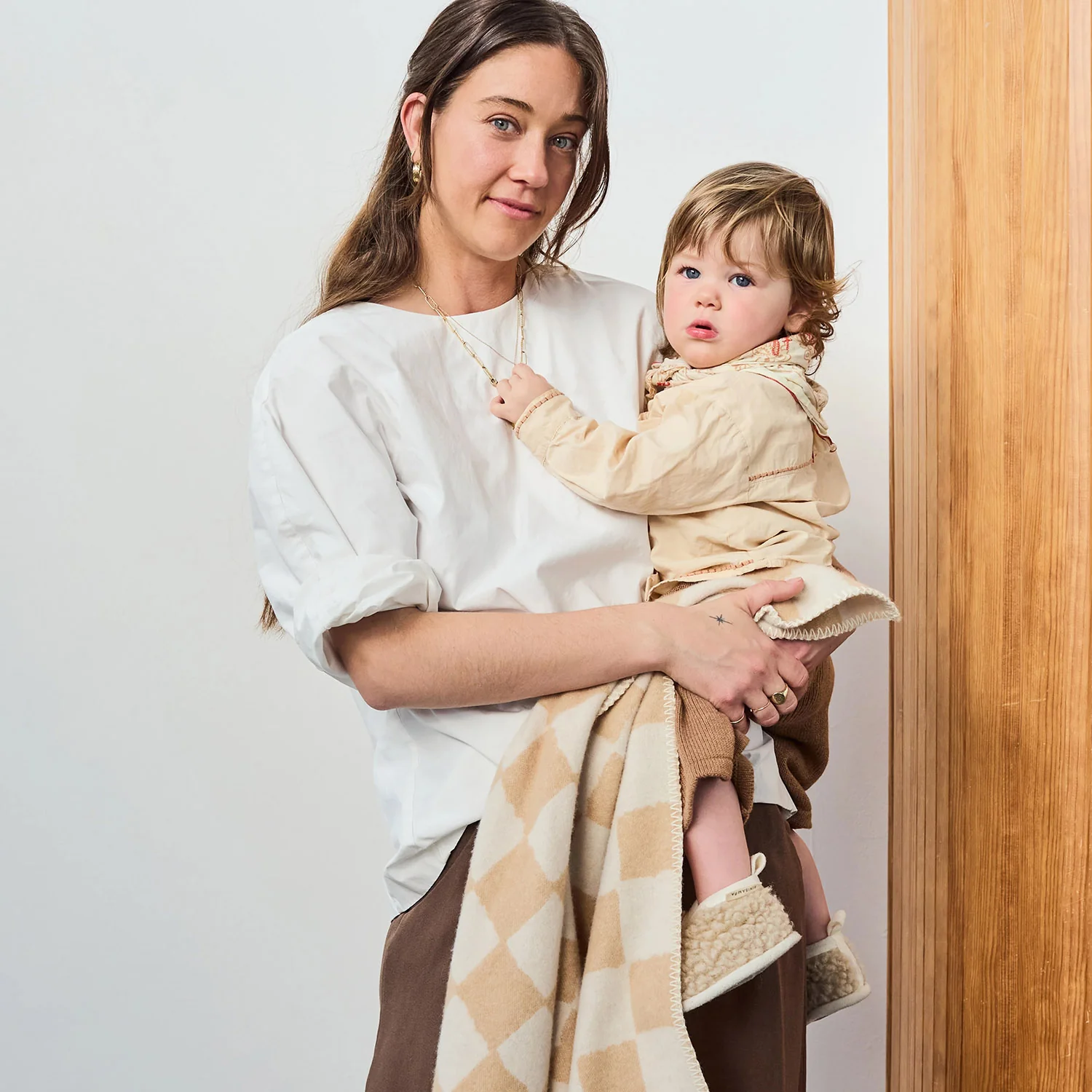 Merino Wool Chequerboard Blanket - Camel - Image 4