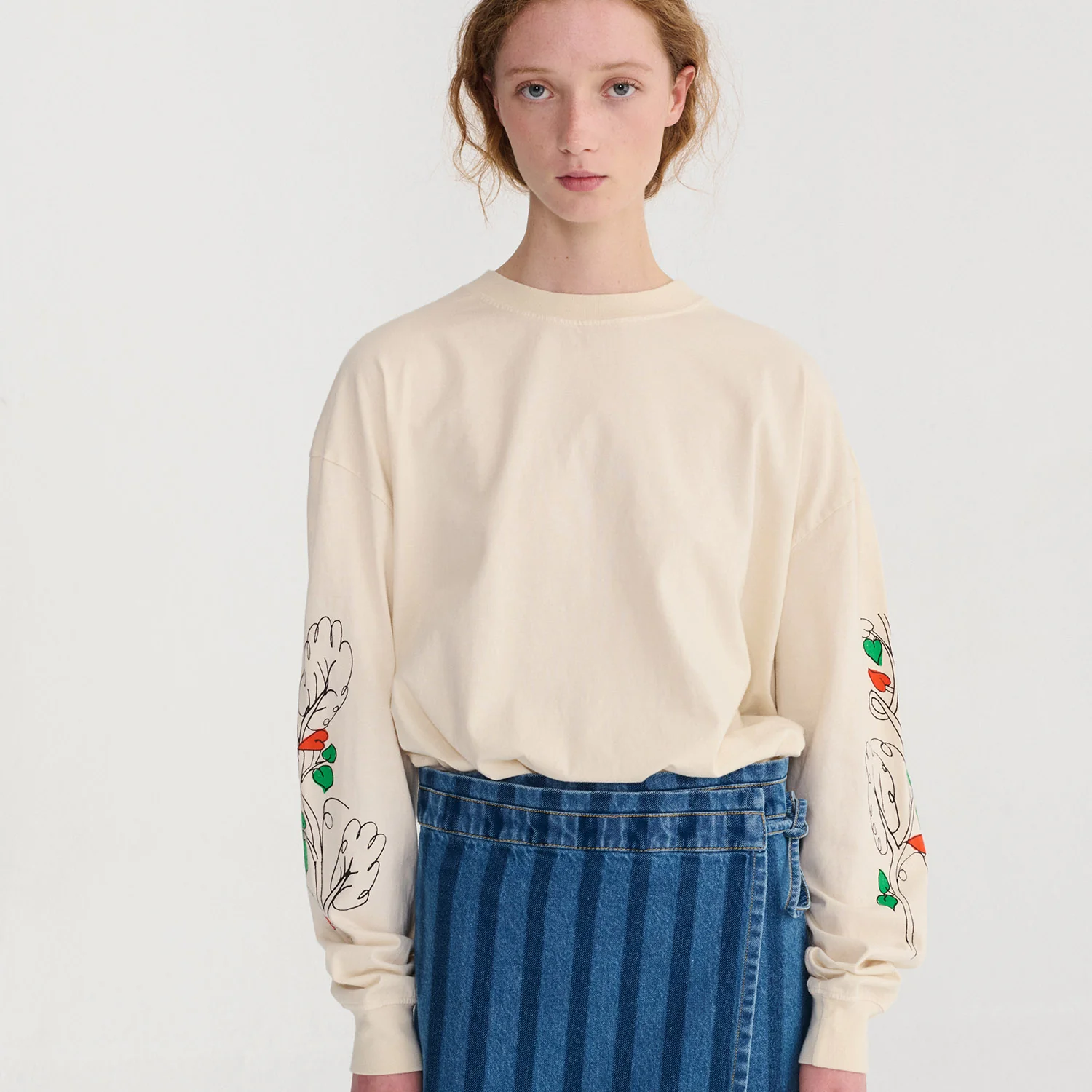 Women's Cotton Pickles Relaxed LS T-shirt - Ecru - Image 8
