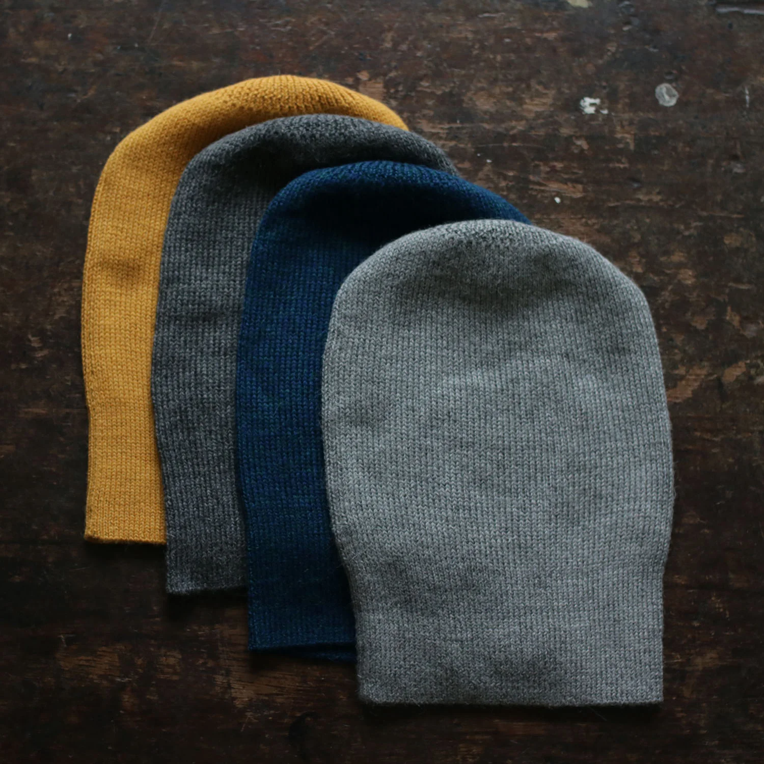 Adults Alpaca Loose Beanie - Many Colours - Image 2