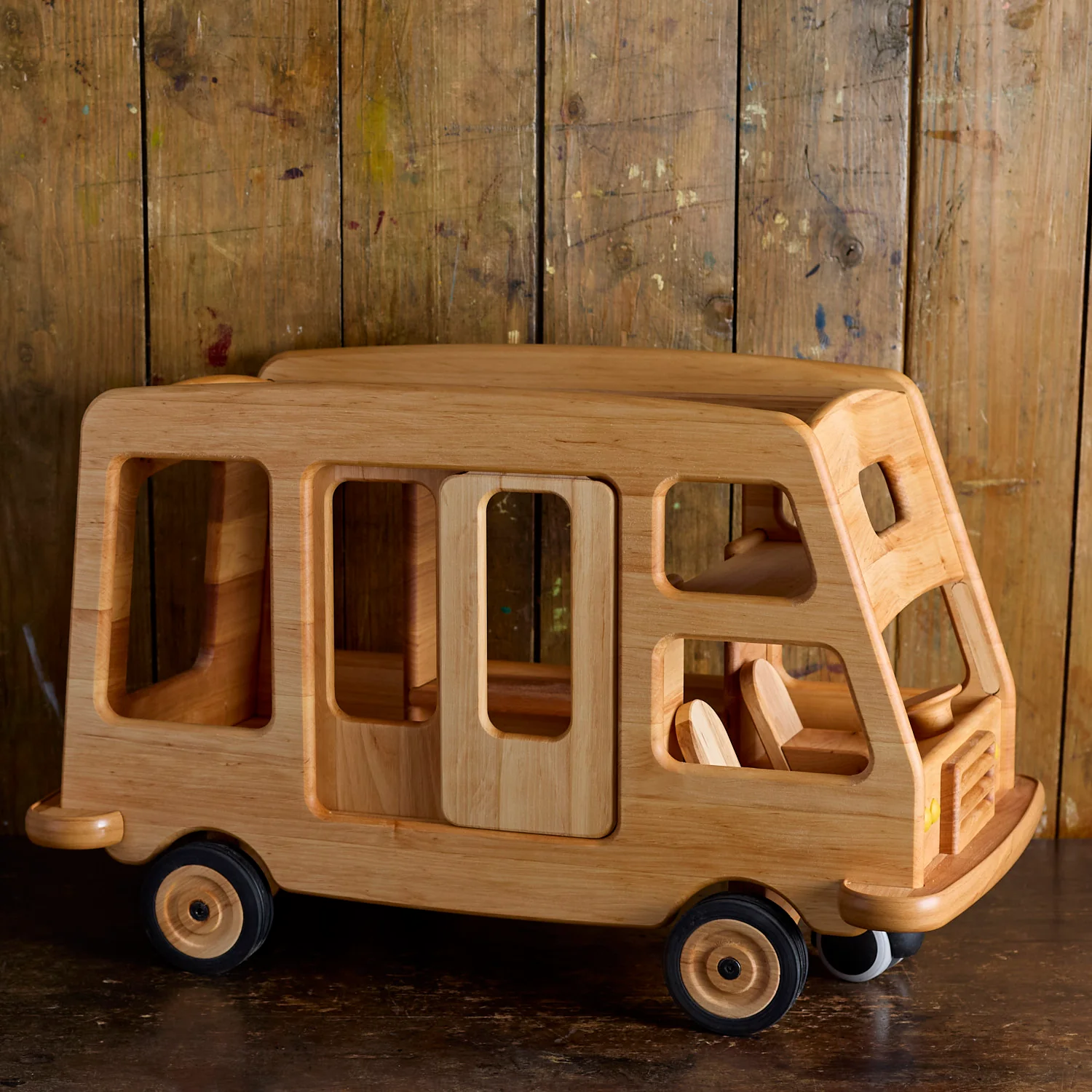 Wooden Giant Camping Van - Image 3