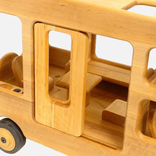Wooden Giant Camping Van - Image 6