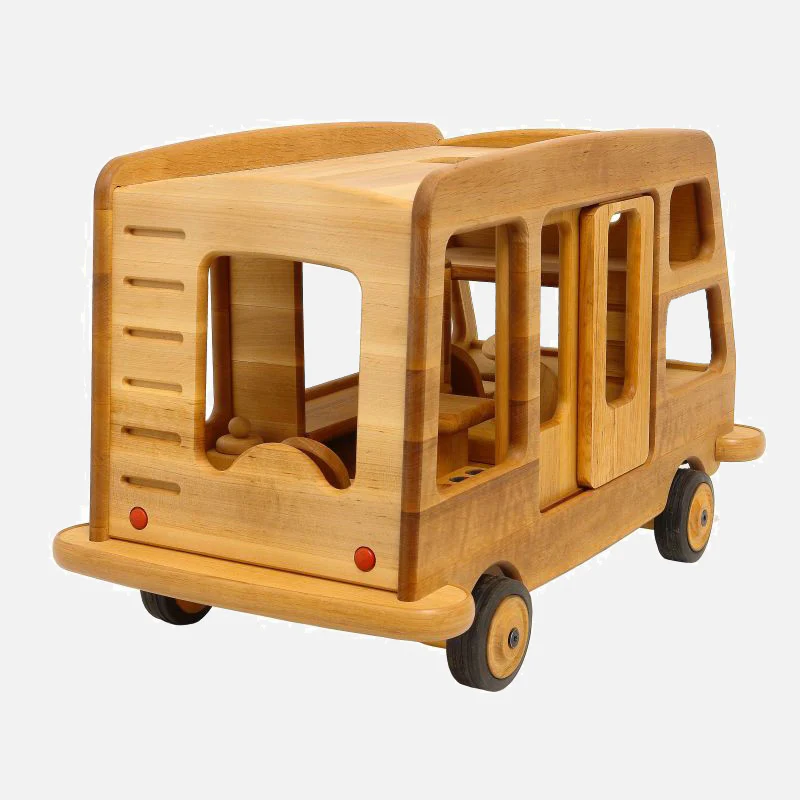 Wooden Giant Camping Van - Image 9