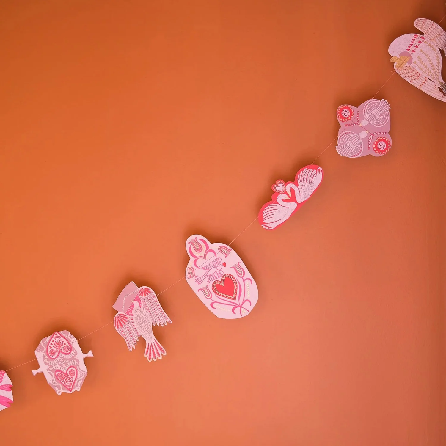 Handmade Garland - Love Birds - Image 5