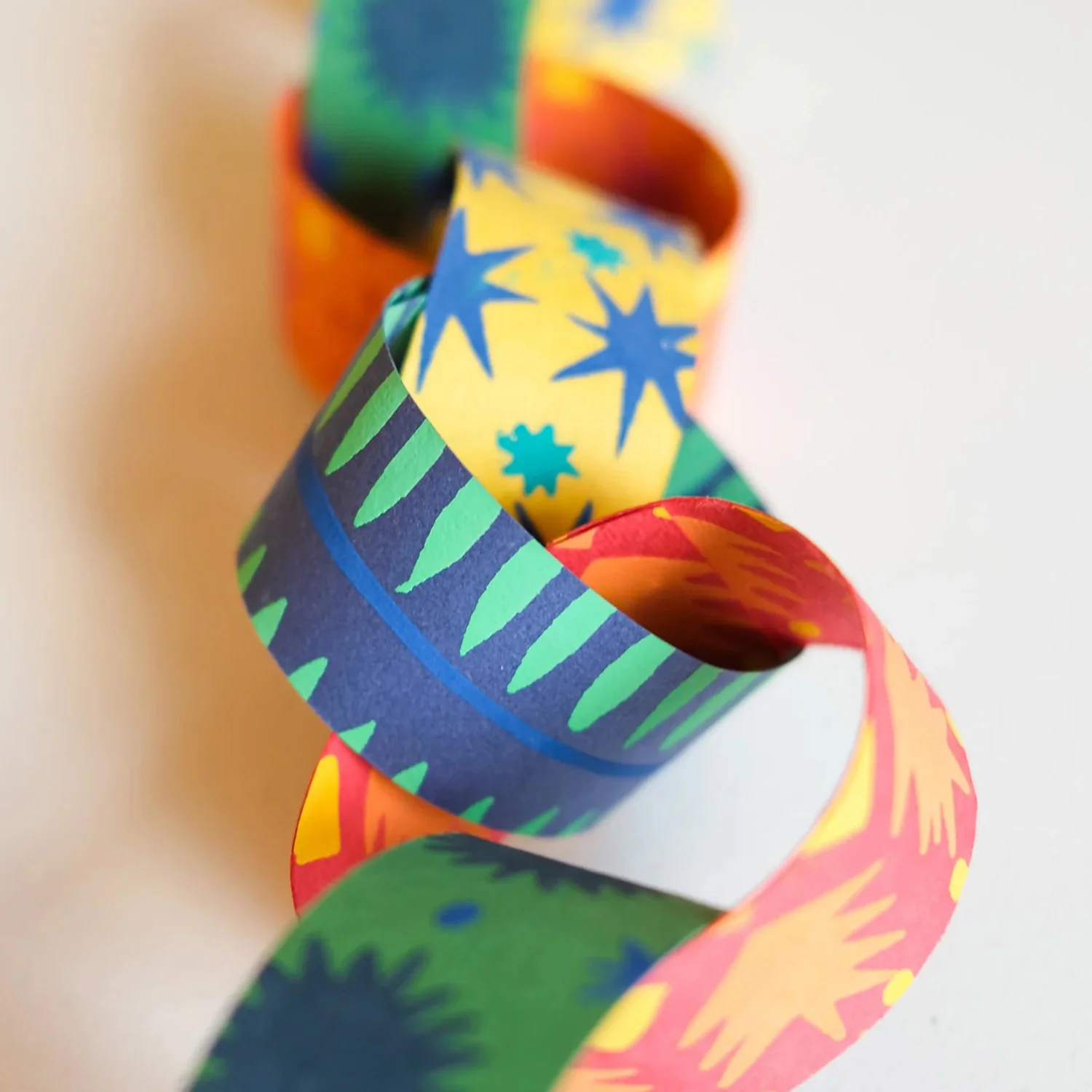 Handmade Paper Chain Kit - Celebration - Image 6