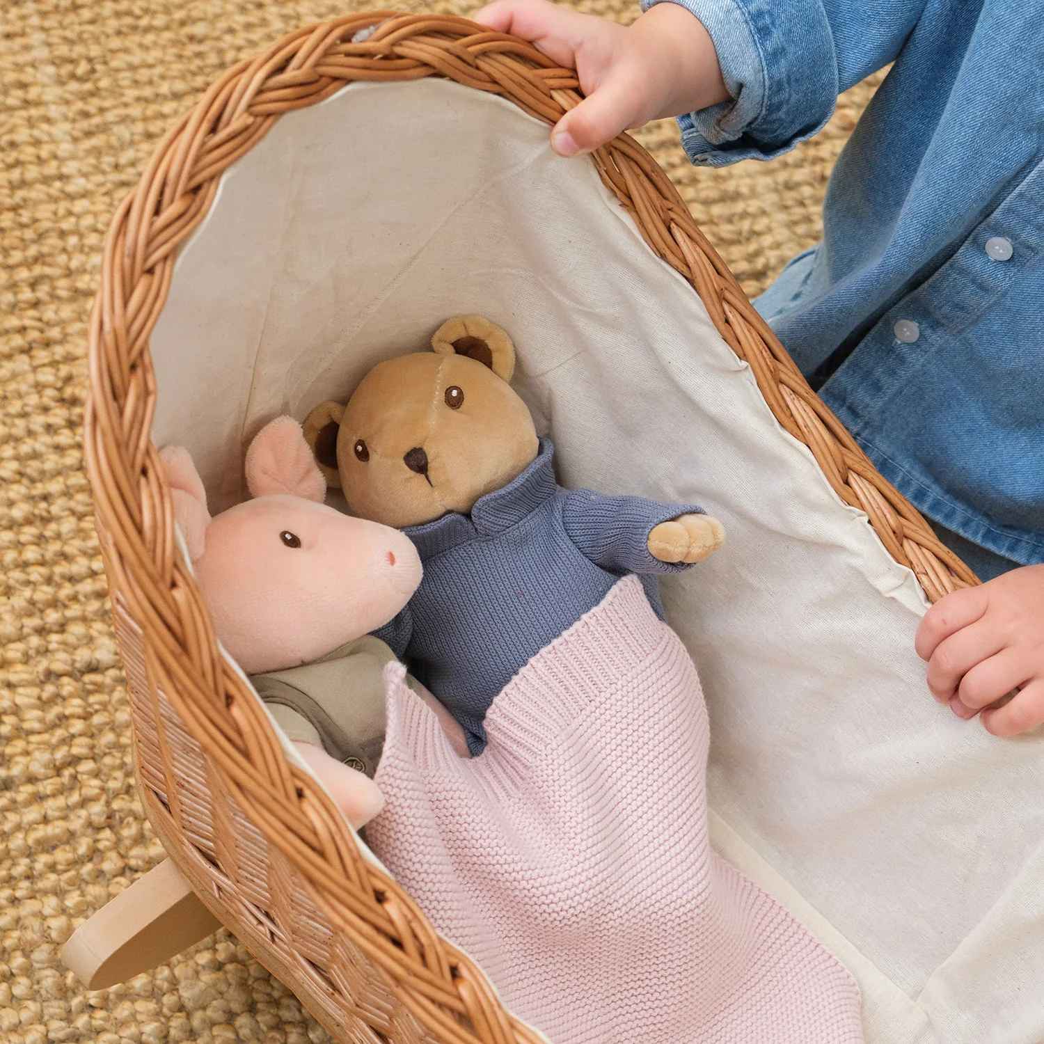 Wicker Doll/Teddy Cradle - Image 5