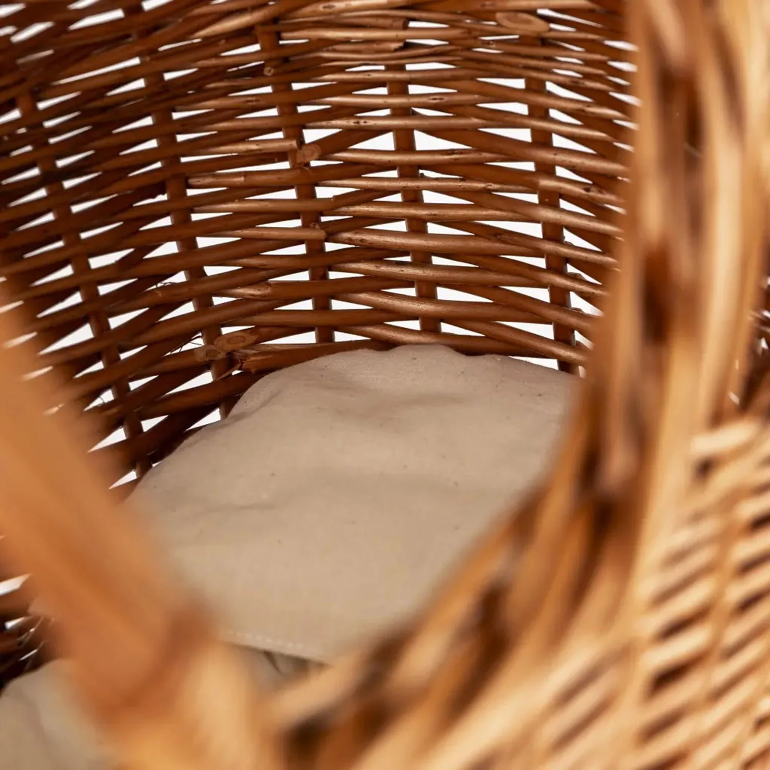 Wicker Doll/Teddy Pram - Image 4