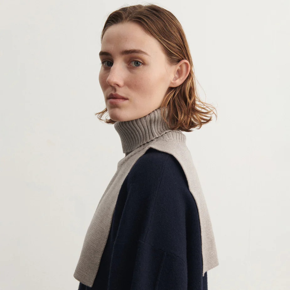 Women's Merino Wool Neckwarmer - Oat Melange - Image 3
