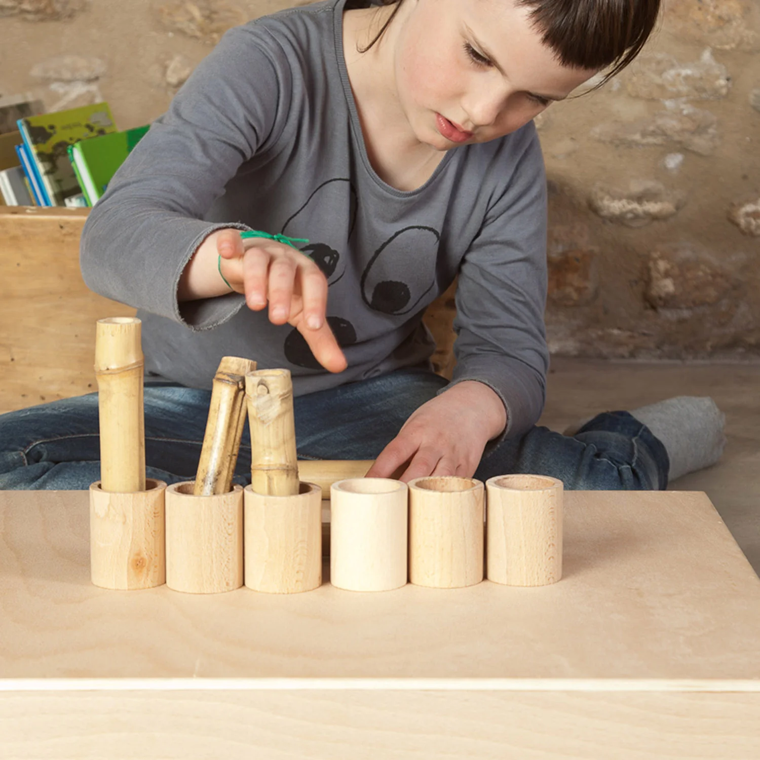 Wooden Natural Cups With Covers - 6 Pieces - Image 5