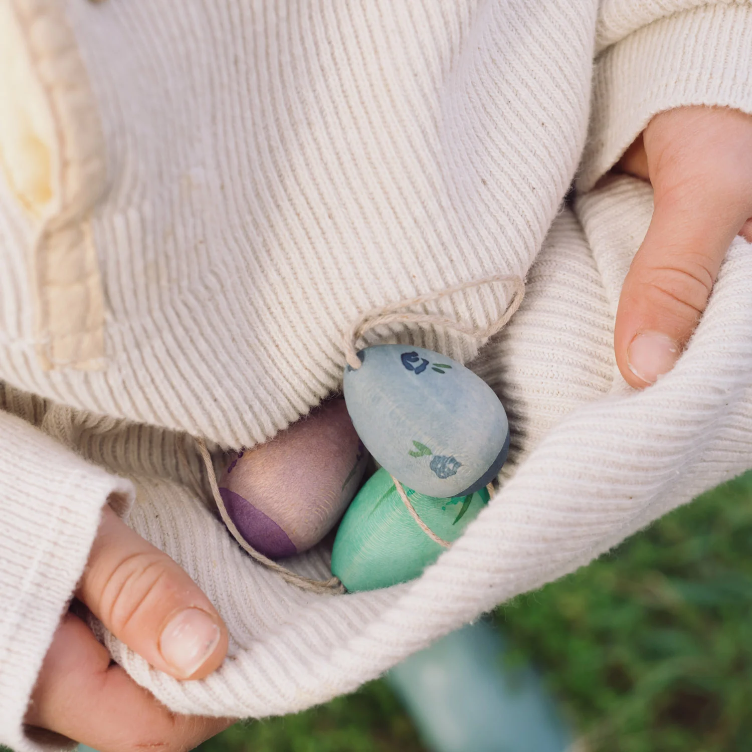 Wooden Egg Decorations - Aurora - Image 3