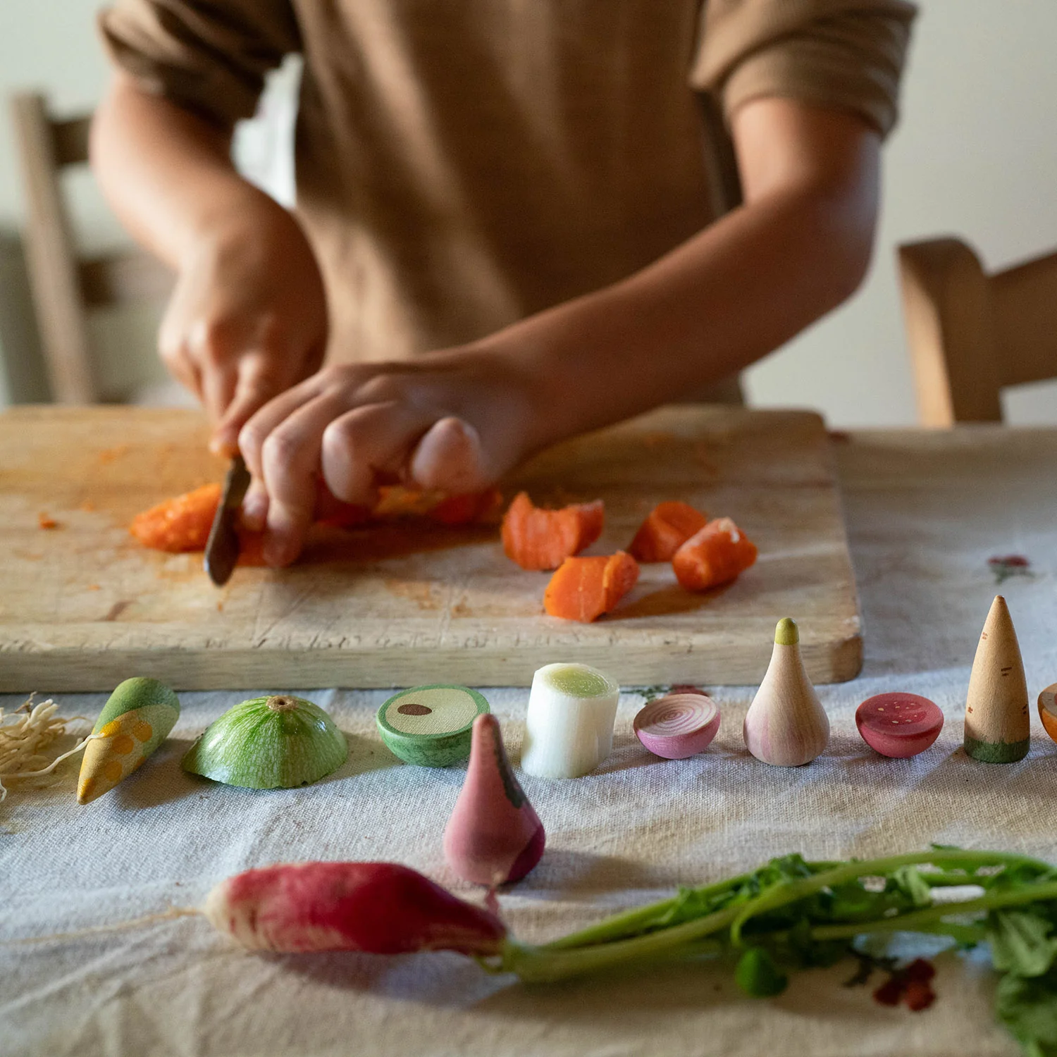 Wooden Veggies - 12 Pieces - Image 7