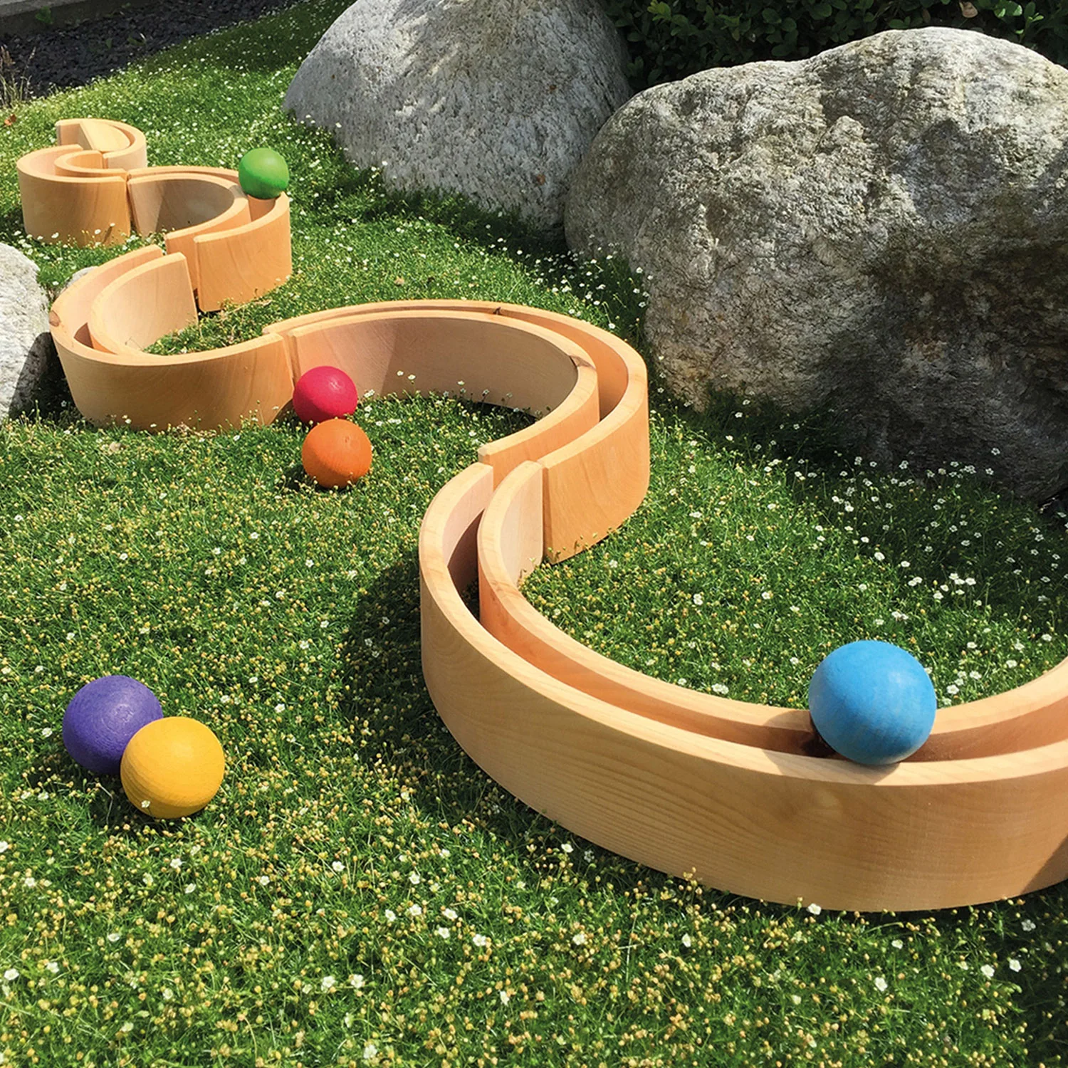 Wooden 12 Piece Rainbow - Natural - Image 6