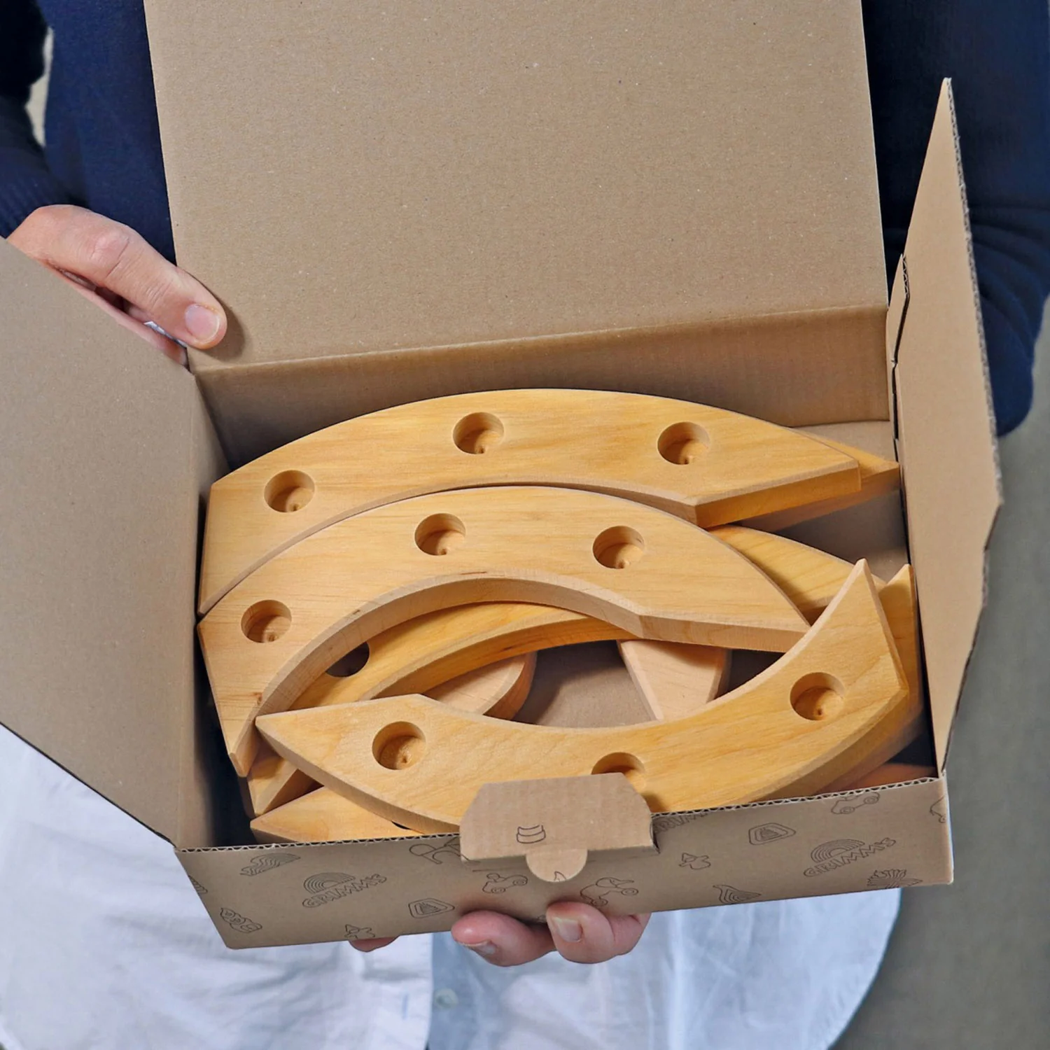 Wooden Celebration Spiral - Natural - Image 12