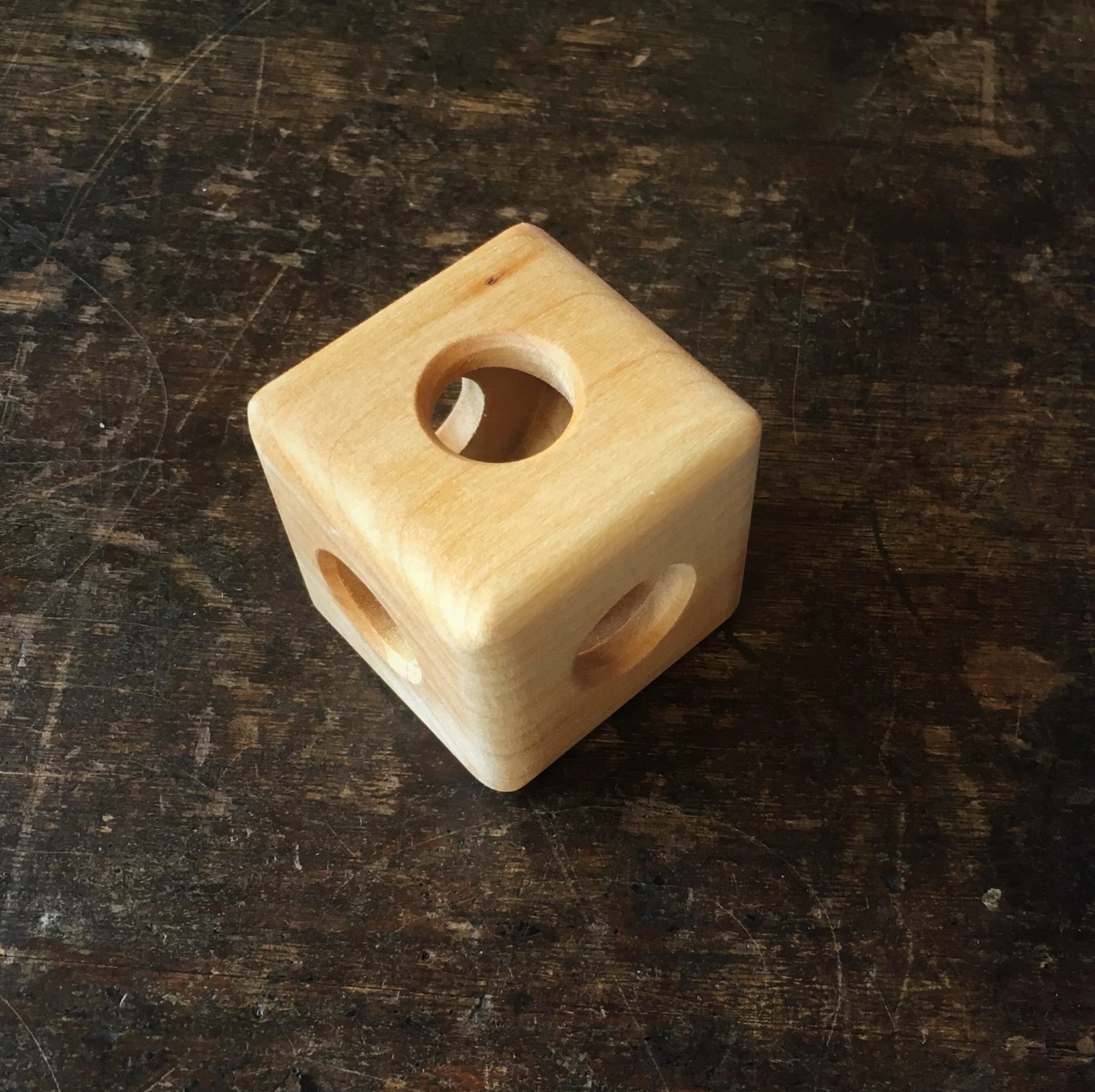 Wooden Cube Rattle - Natural