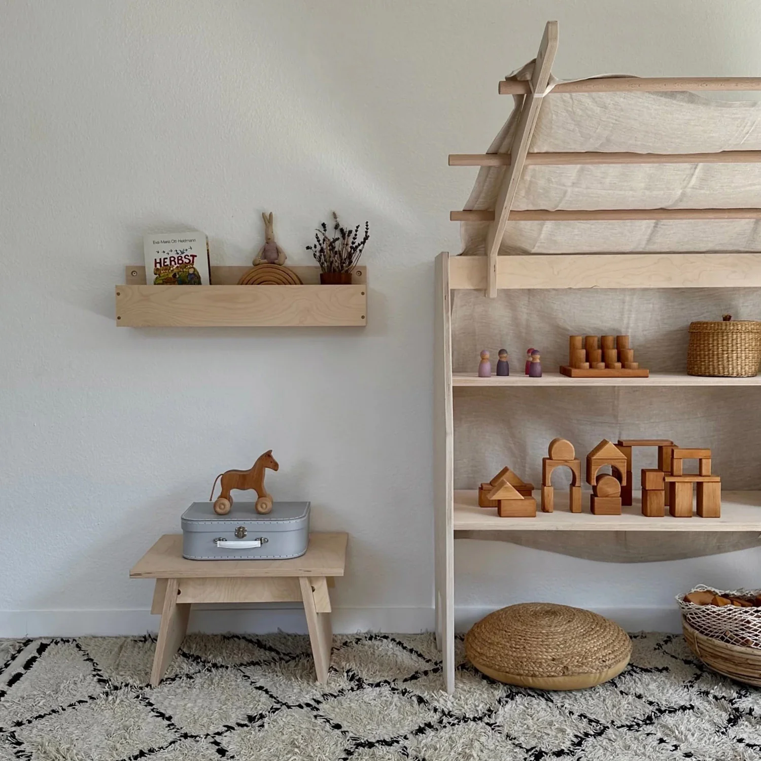 Wooden Rin Shelf - Image 5