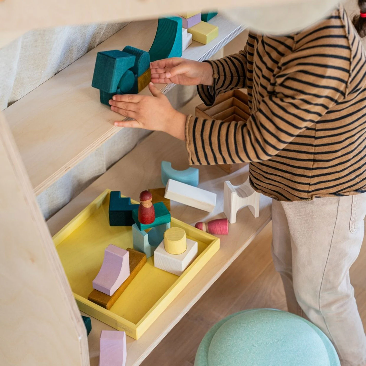 Wooden Small Building Set - Movement - Image 3