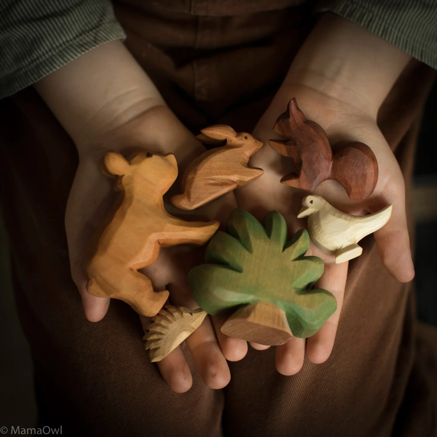 Handcrafted Wooden Pigeon - Image 2
