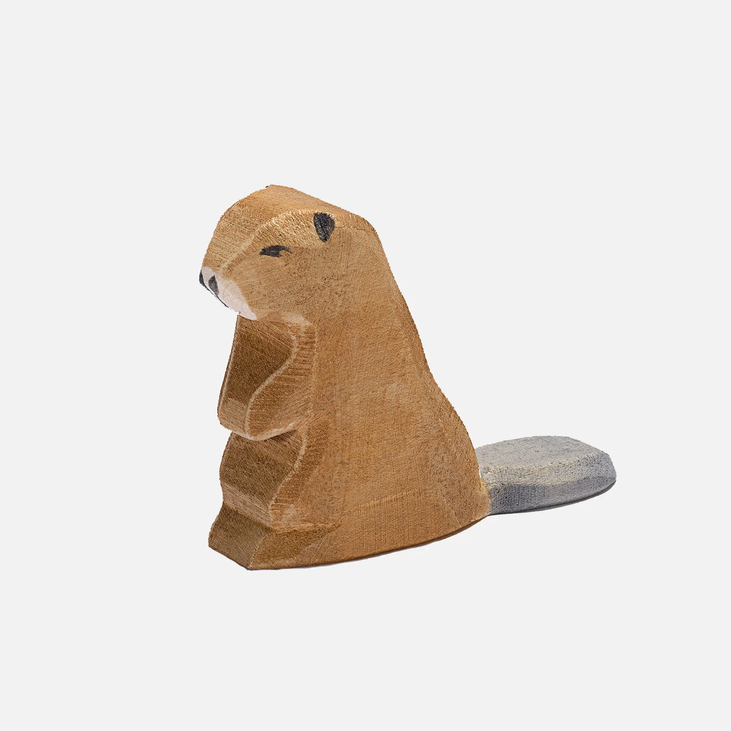 Handcrafted Wooden Sitting Beaver - Image 3