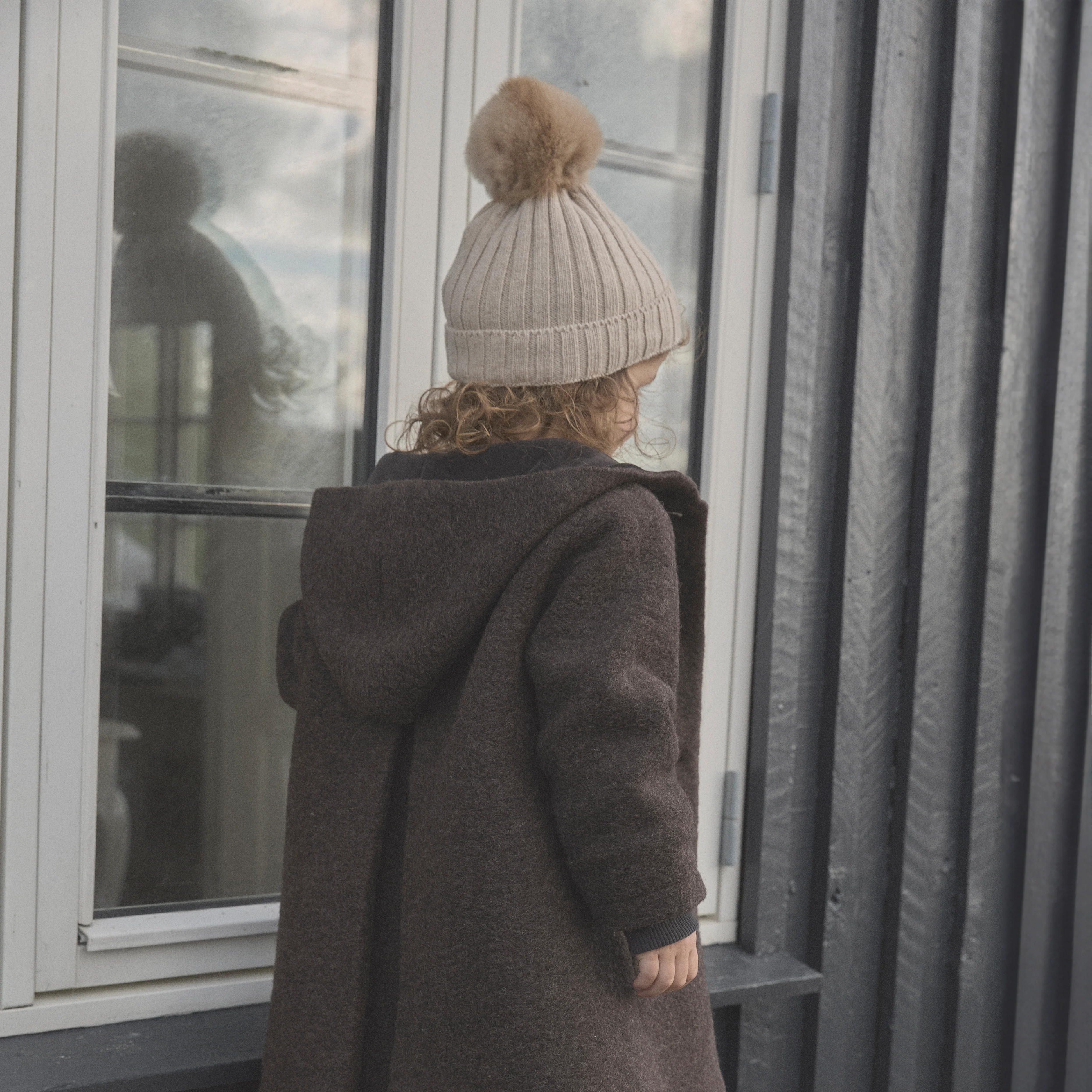 Kids Merino Wool & Alpaca Pom Pom Hat - Sand melange