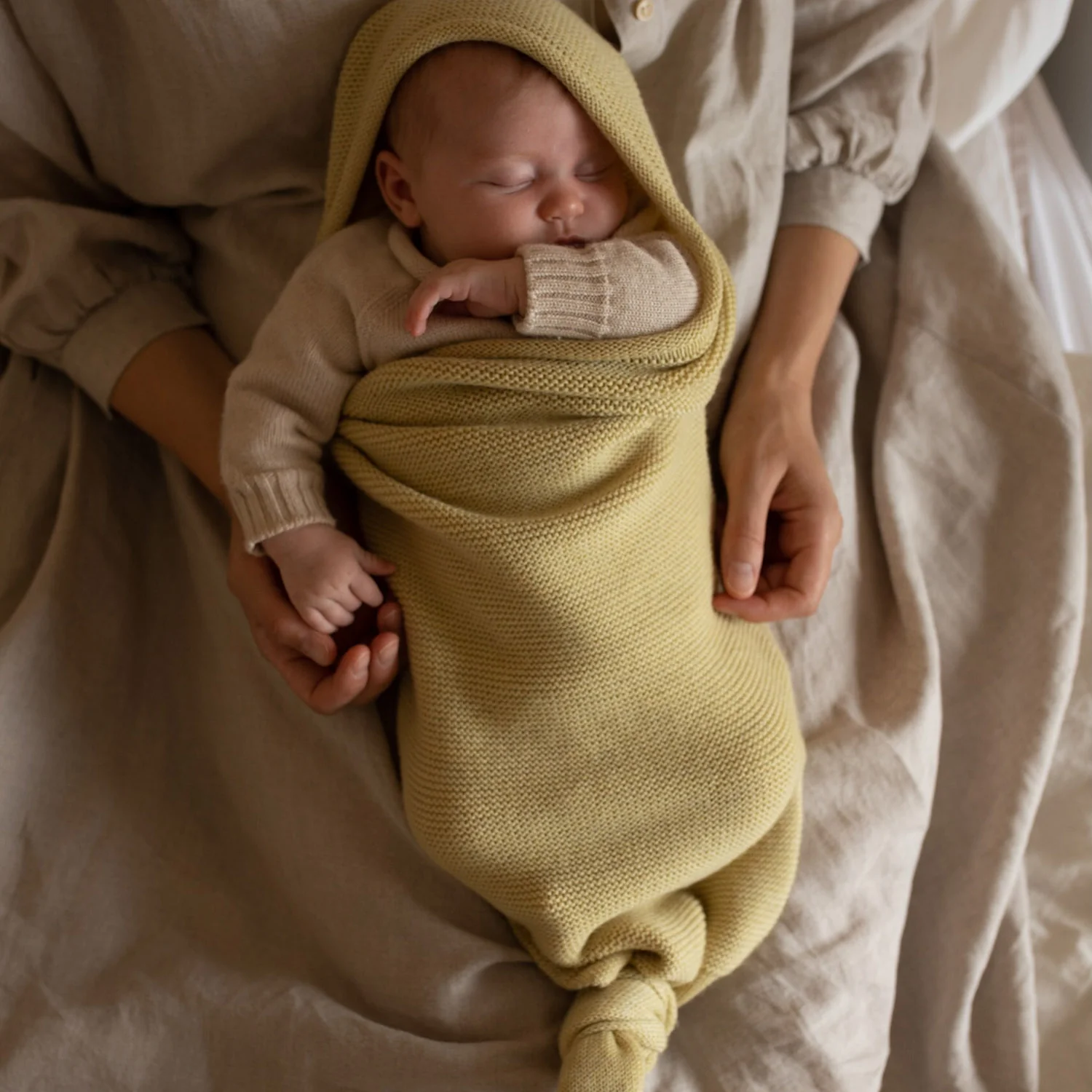 Merino Wool Cocoon - Light Yellow - Image 2