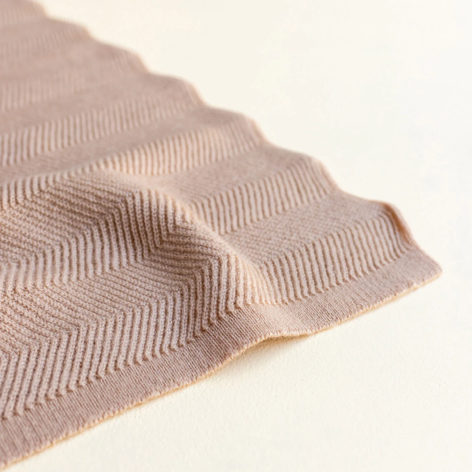 Merino Wool Freddie Blanket/Swaddle - Rose - Image 4