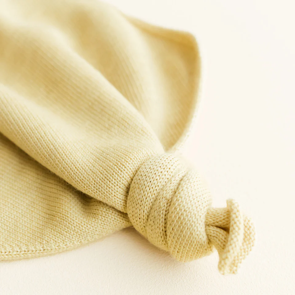 Merino Wool Tokki Teddy Comforter - Light Yellow - Image 4