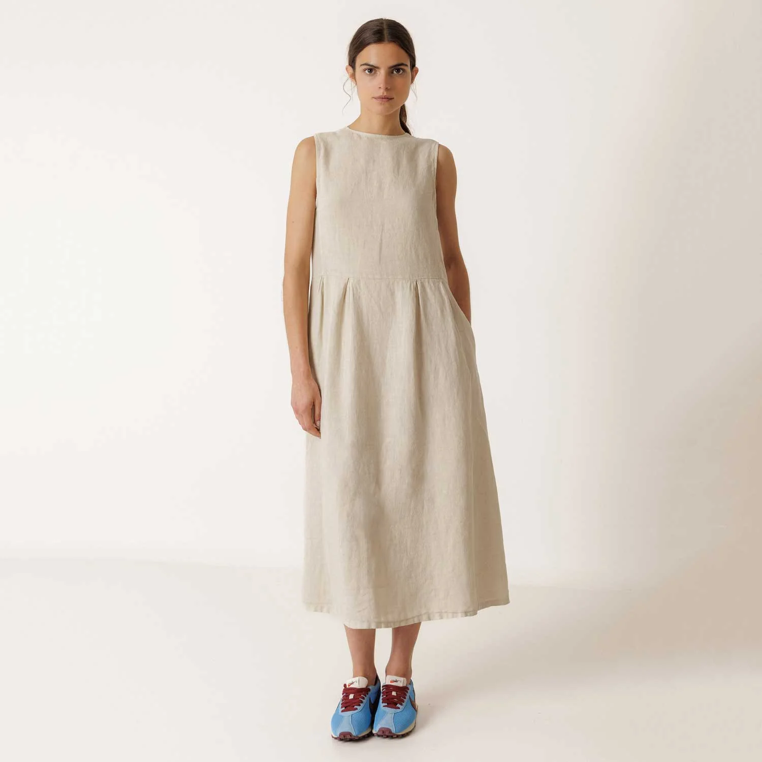 Women's Linen Reversible Button Dress - Piedra - Image 3