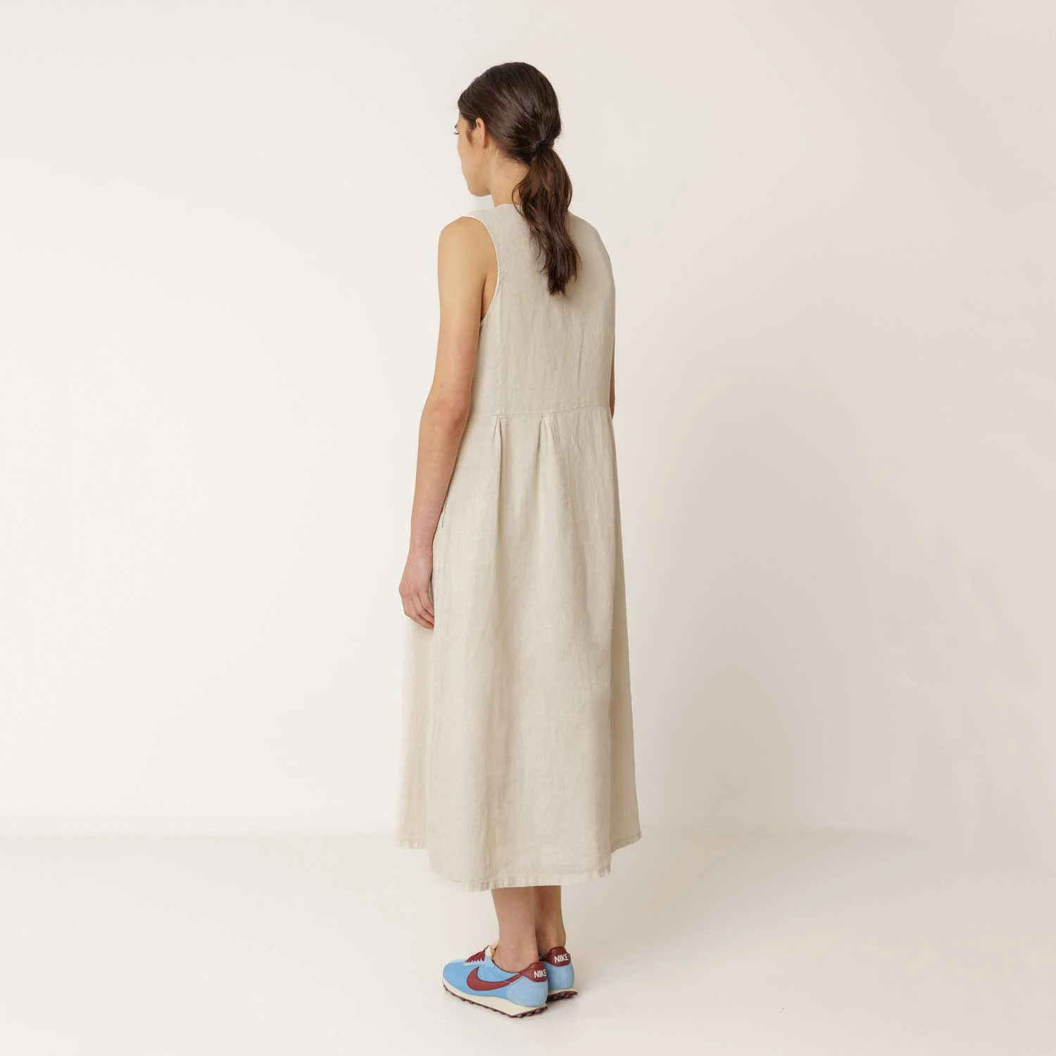 Women's Linen Reversible Button Dress - Piedra - Image 5