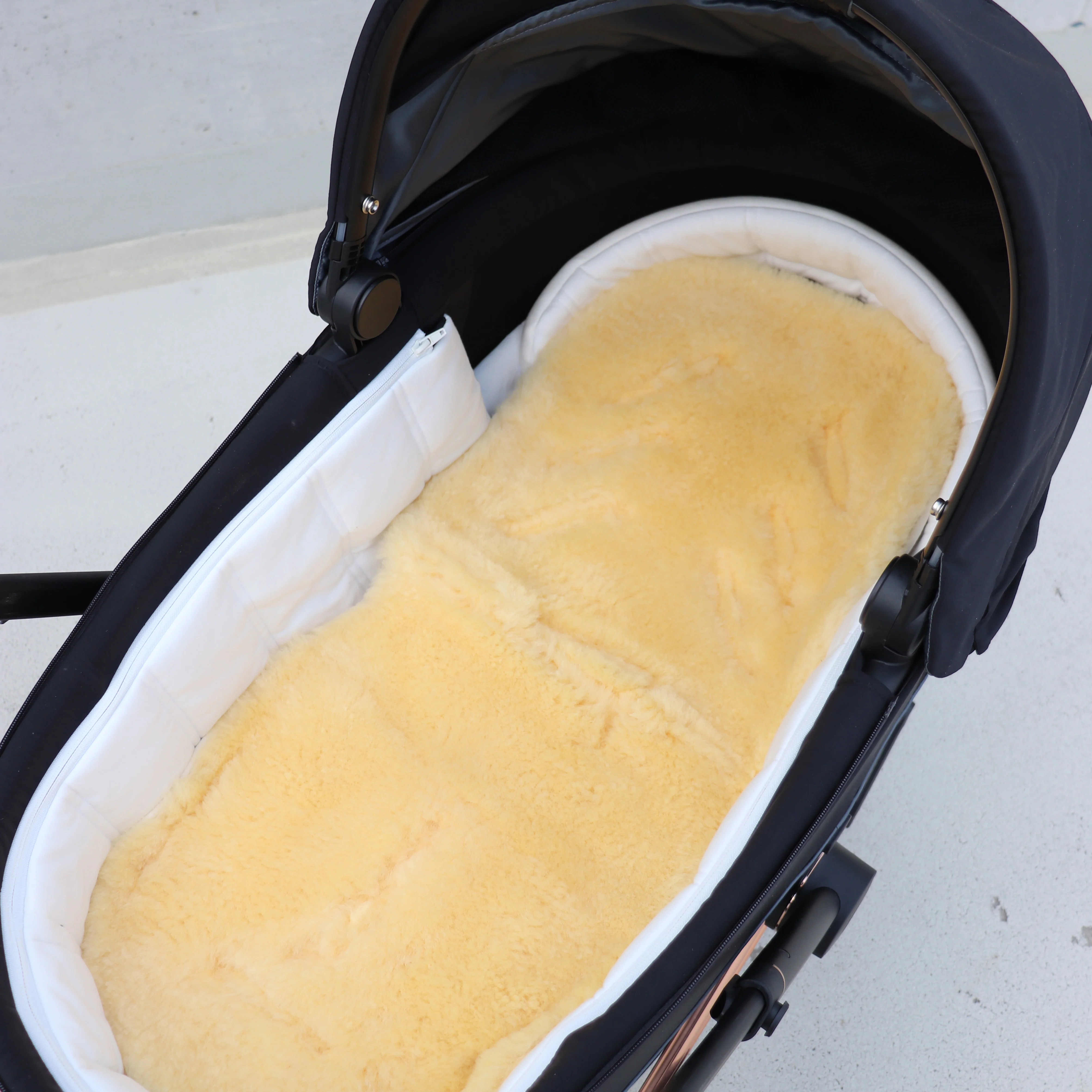 Sheepskin Pram/Buggy Liner - Natural - Image 3