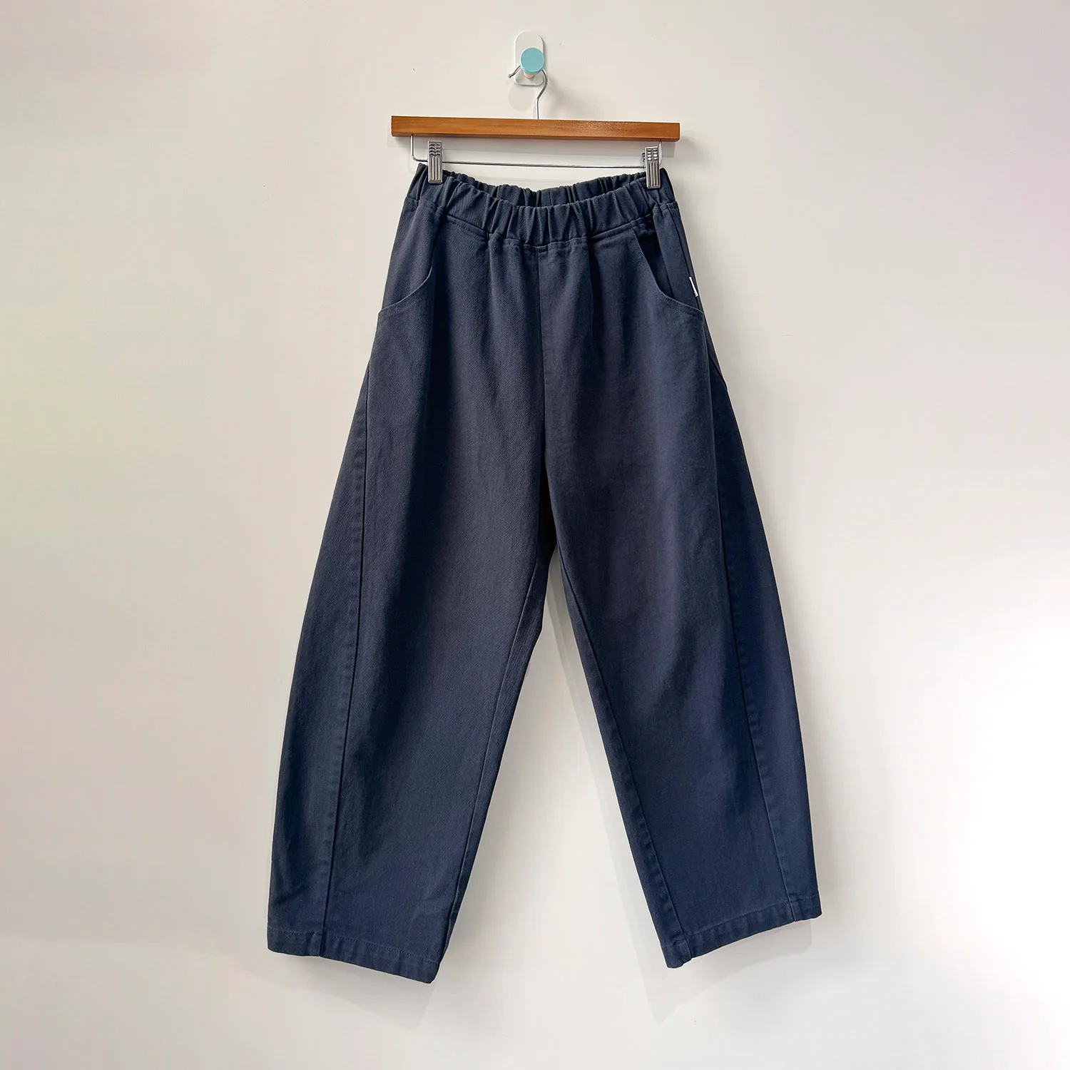 Women's Cotton Arc Pants - Coal - Image 3