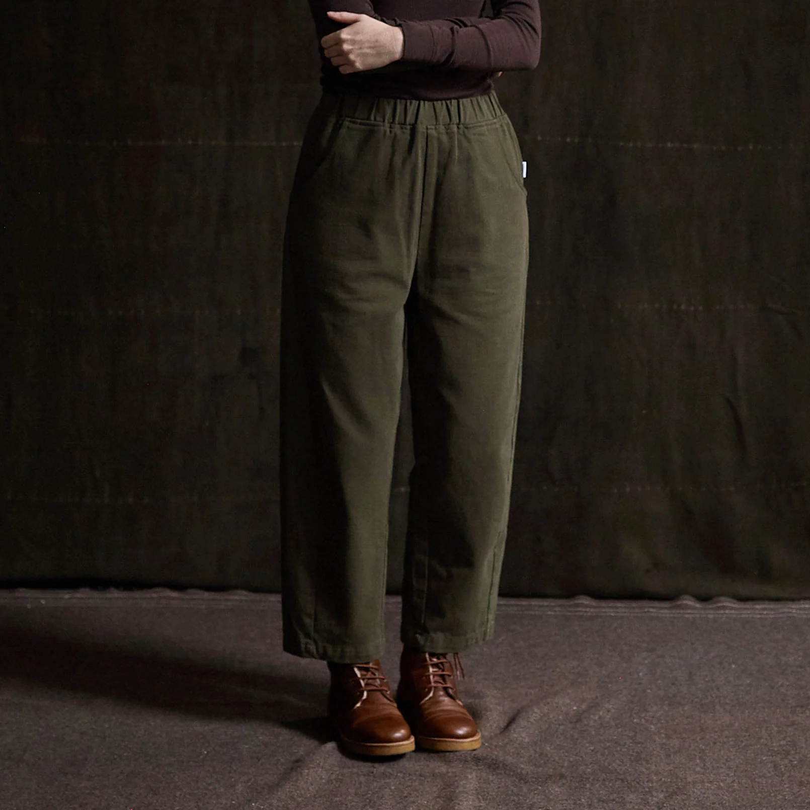 Women's Cotton Arc Pants - Olive Canvas - Image 13
