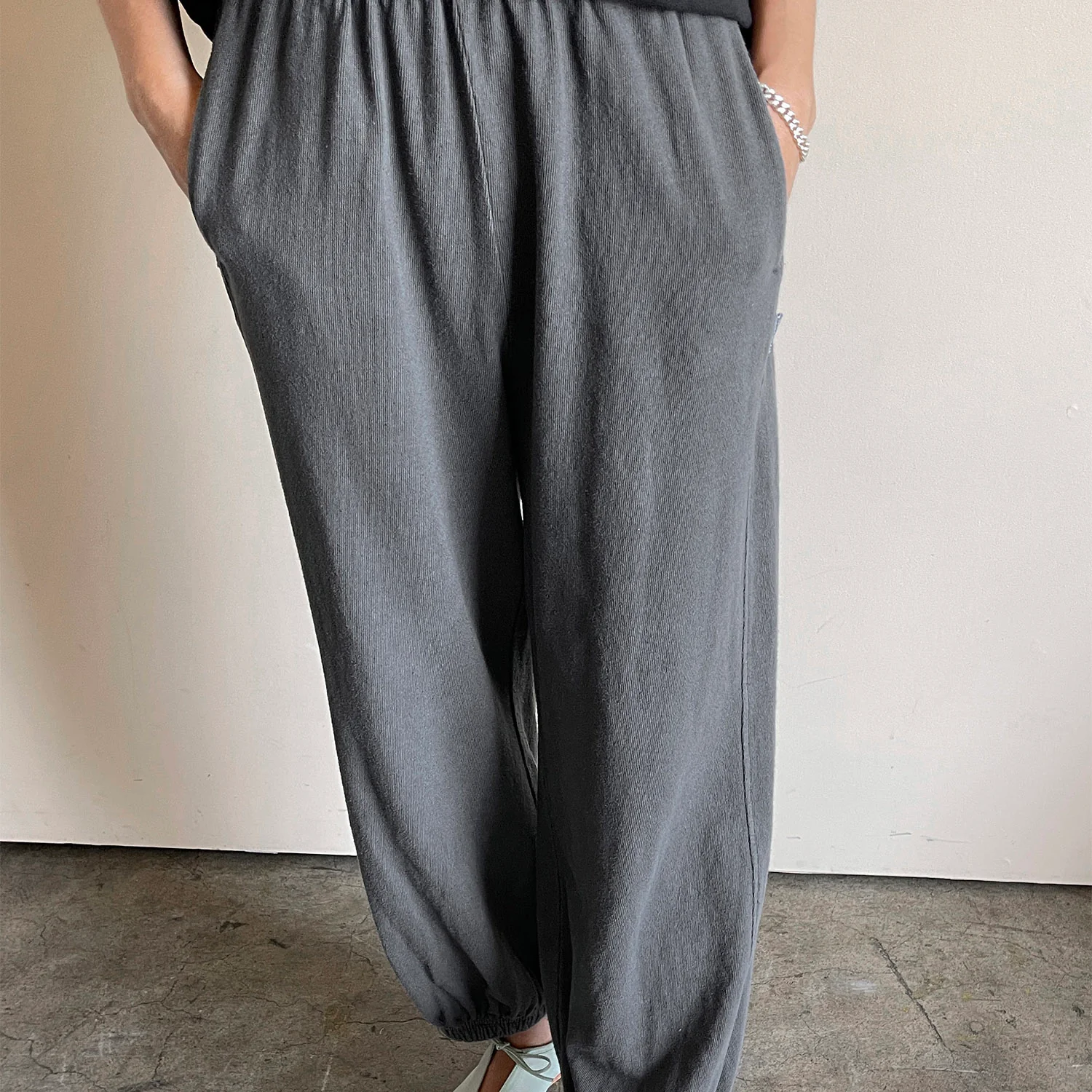 Women's Cotton Balloon Pants - Coal - Image 5