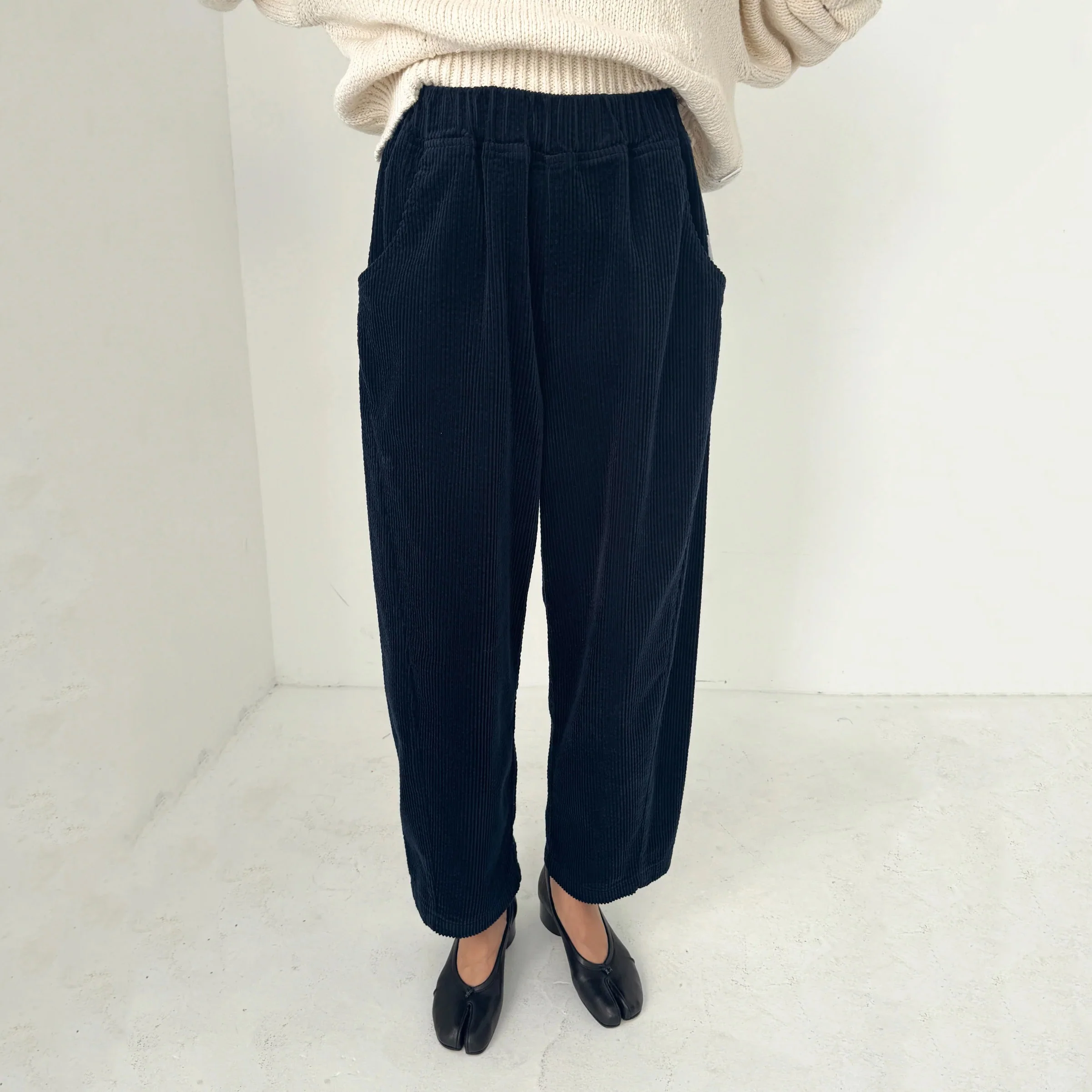 Women's Cotton Corduroy Arc Pants - Midnight