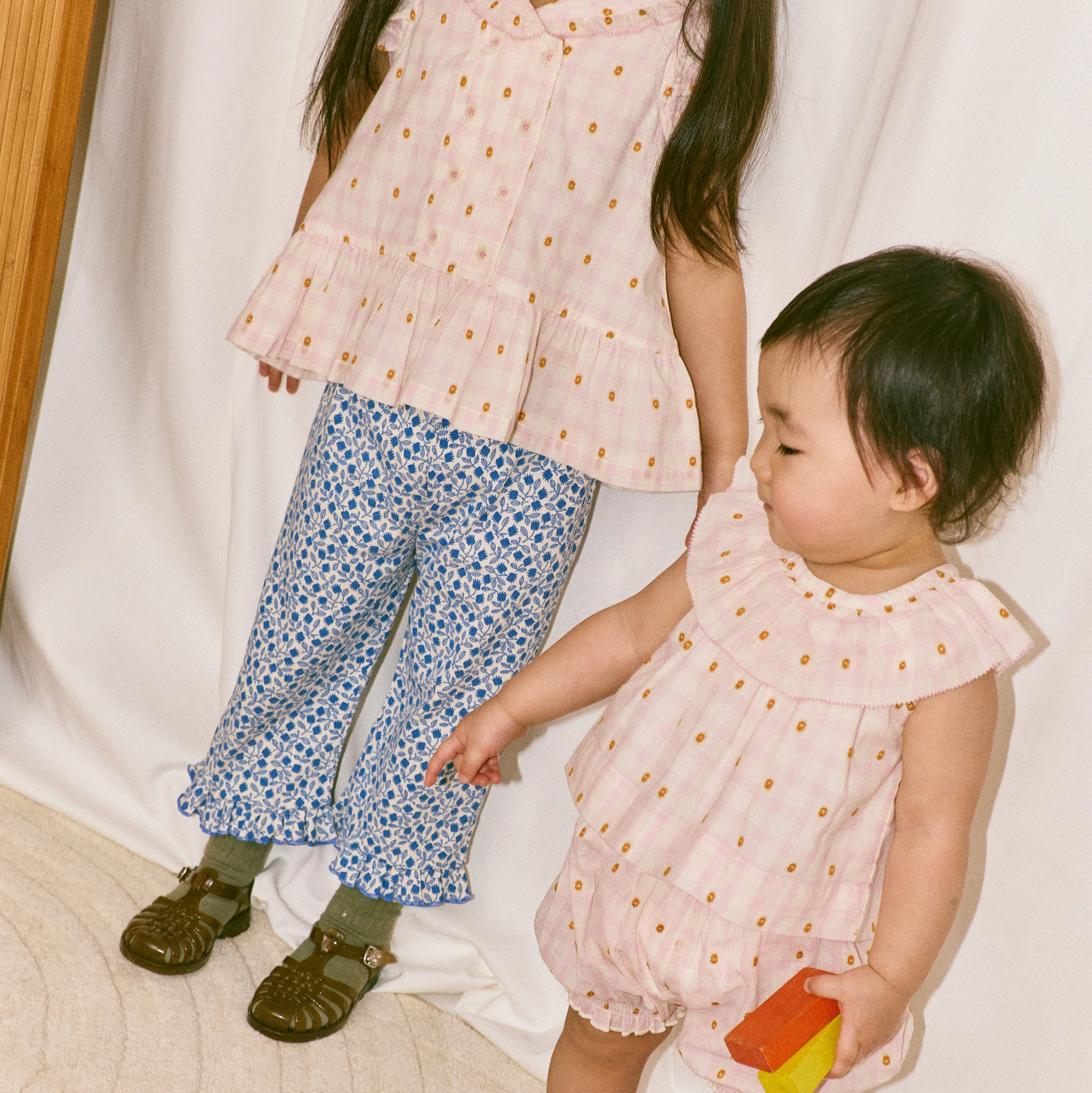 Kids Pima Cotton Ruffle Peddle Pusher - Blue Ribbon Lisse Fields - Image 2