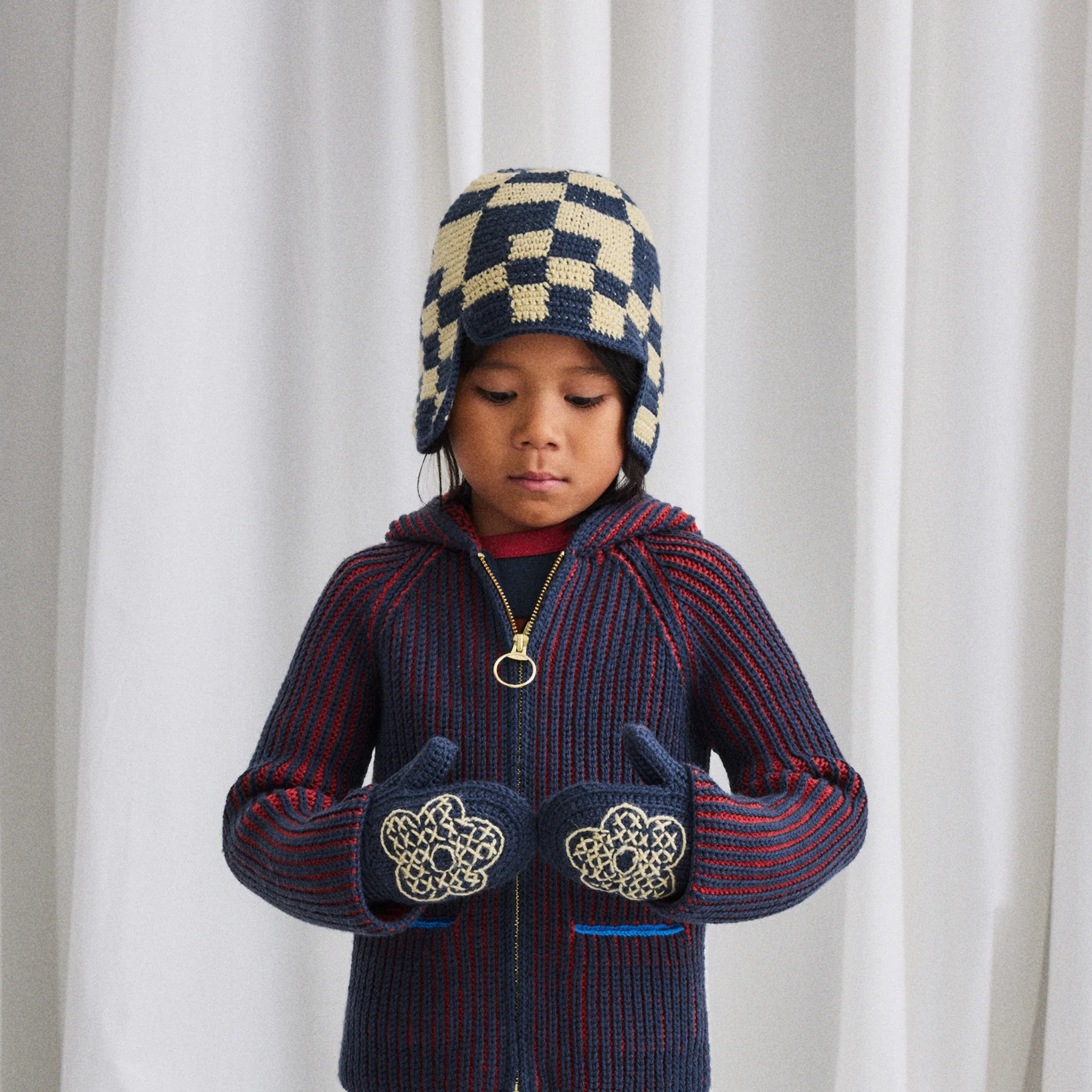 Kids Merino Wool Crochet Blomma Mittens - Galaxy - Image 2