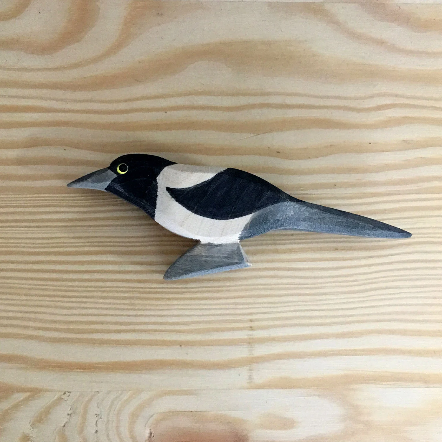 Handcrafted Wooden Magpie - Image 3