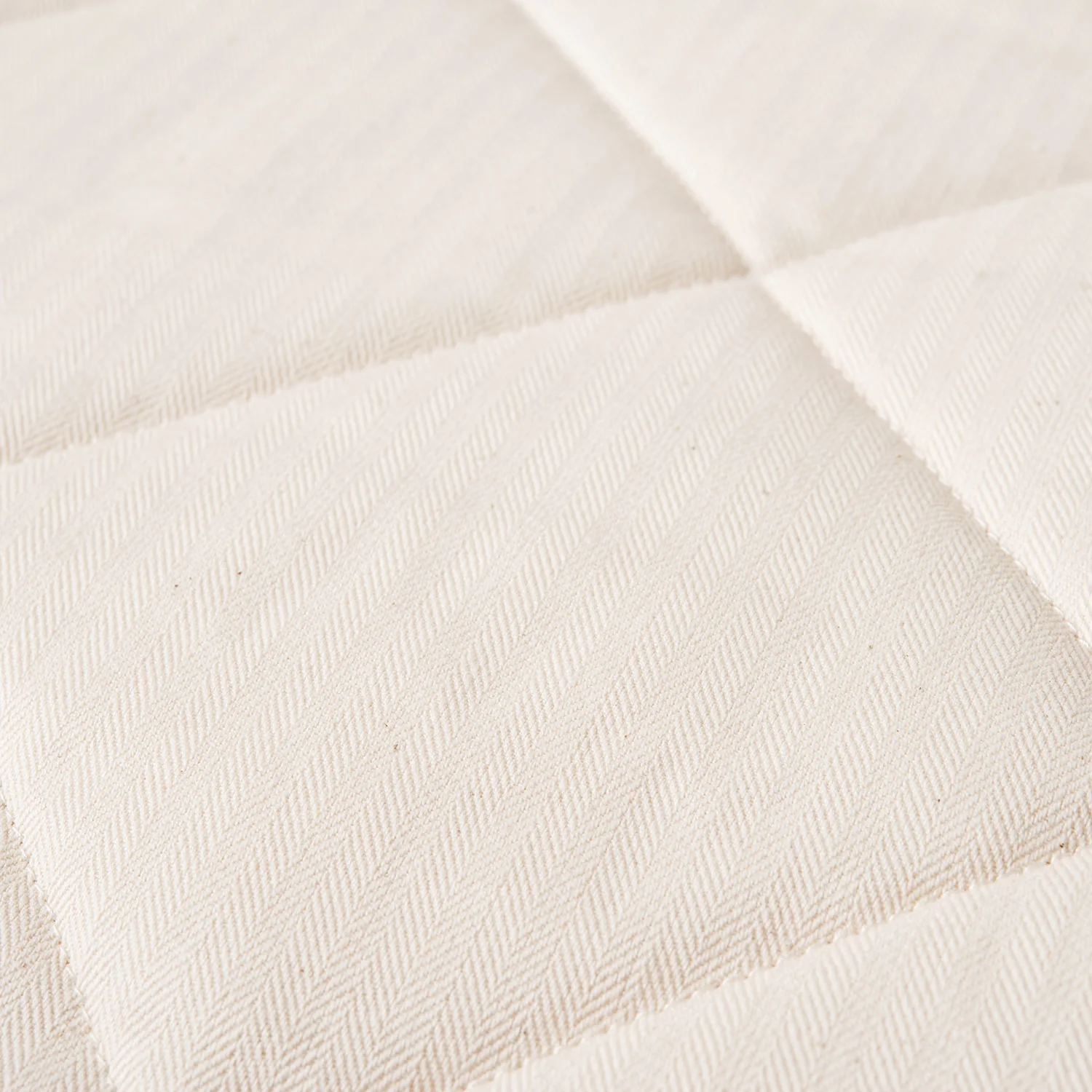 Quilted Mohair Mattress - Image 6