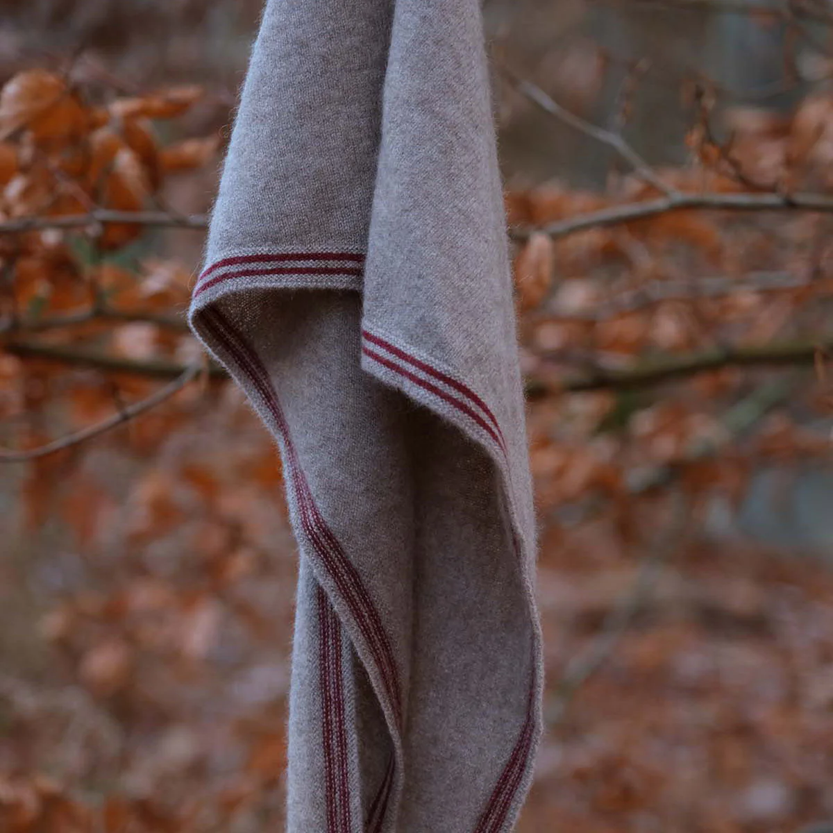 Women's Cashmere Bronte Neck Scarf - Mocha - Image 4