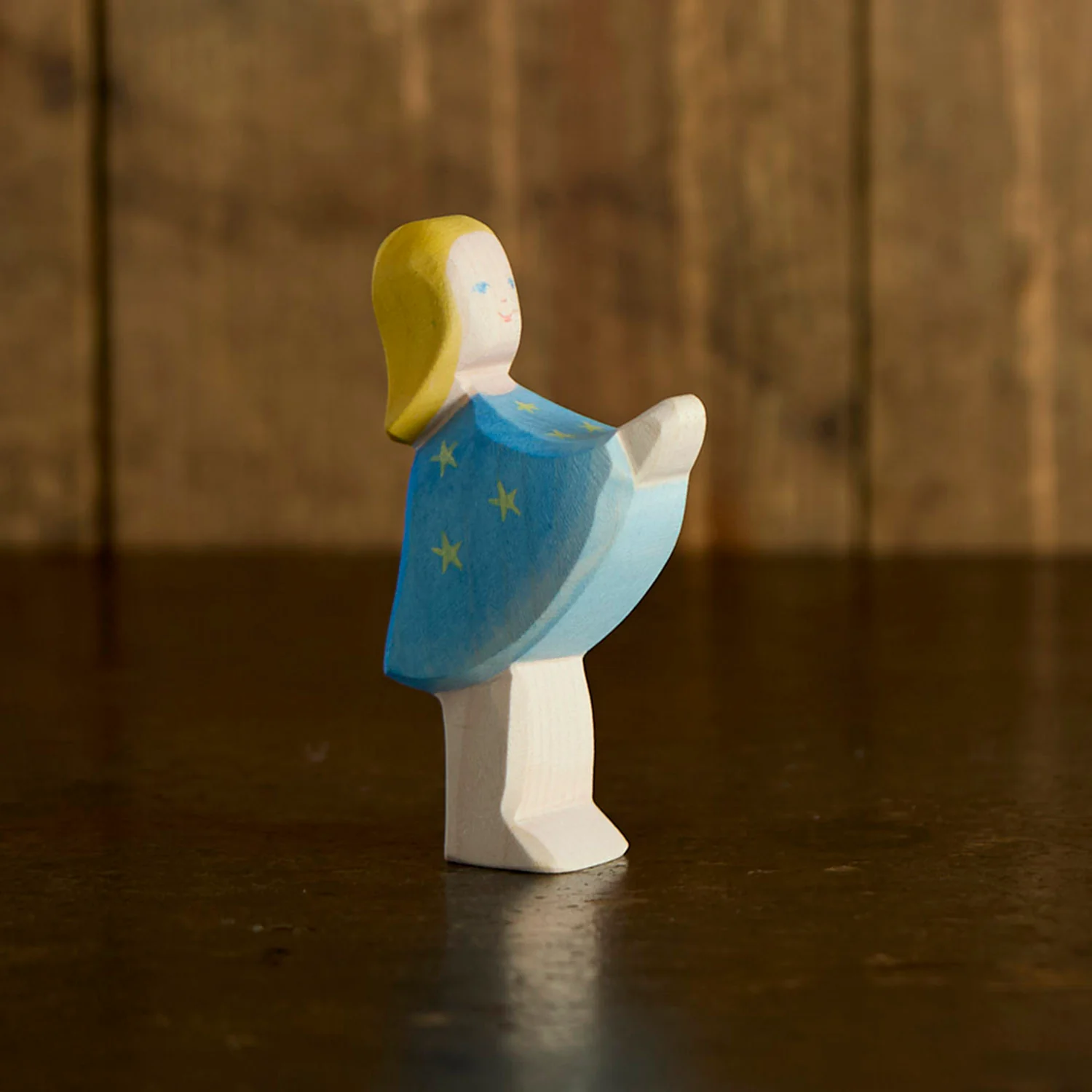 Handcrafted Wooden Startaler