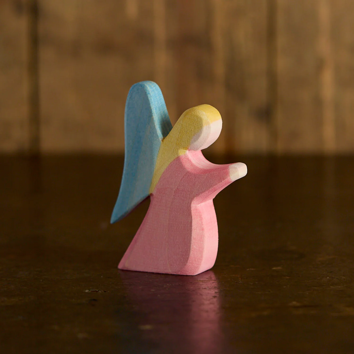 Handmade Wooden Kneeling Angel - Red