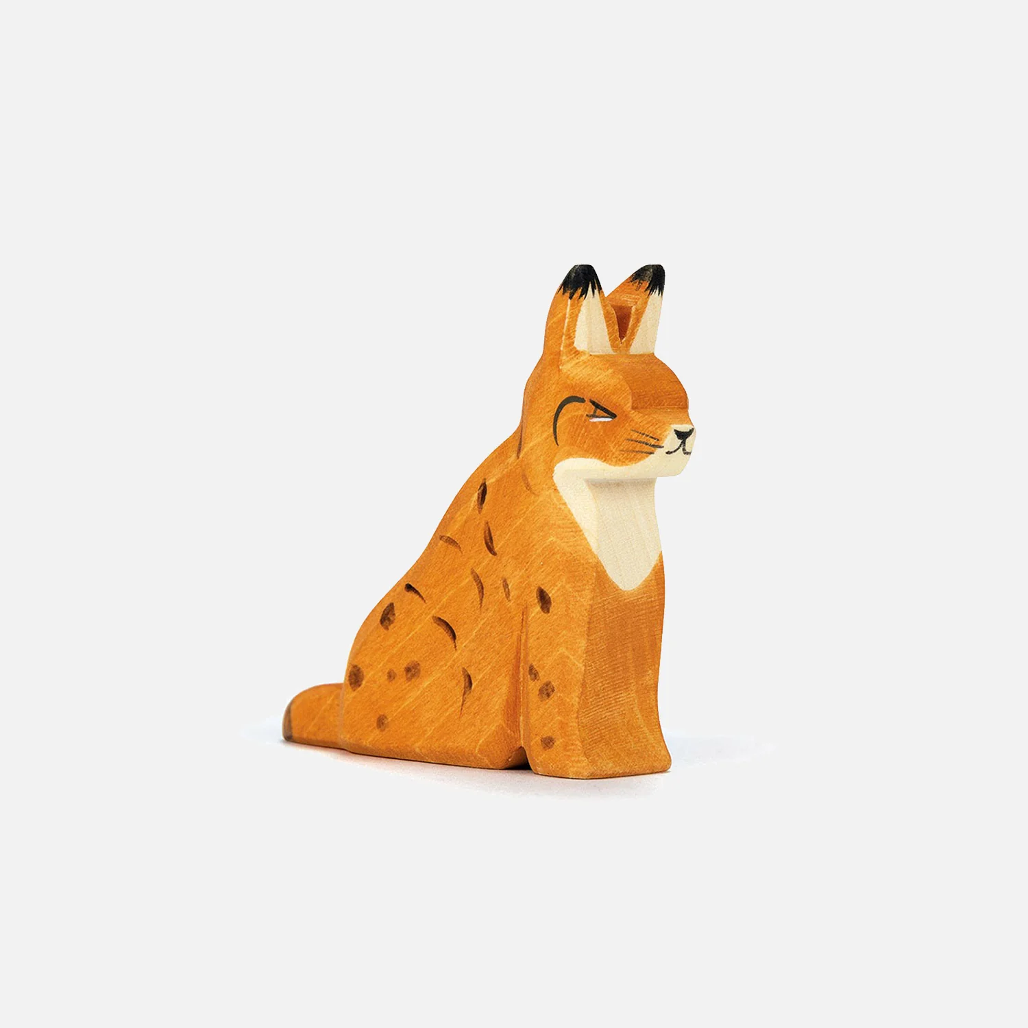 Handmade Wooden Lynx Sitting - Image 2