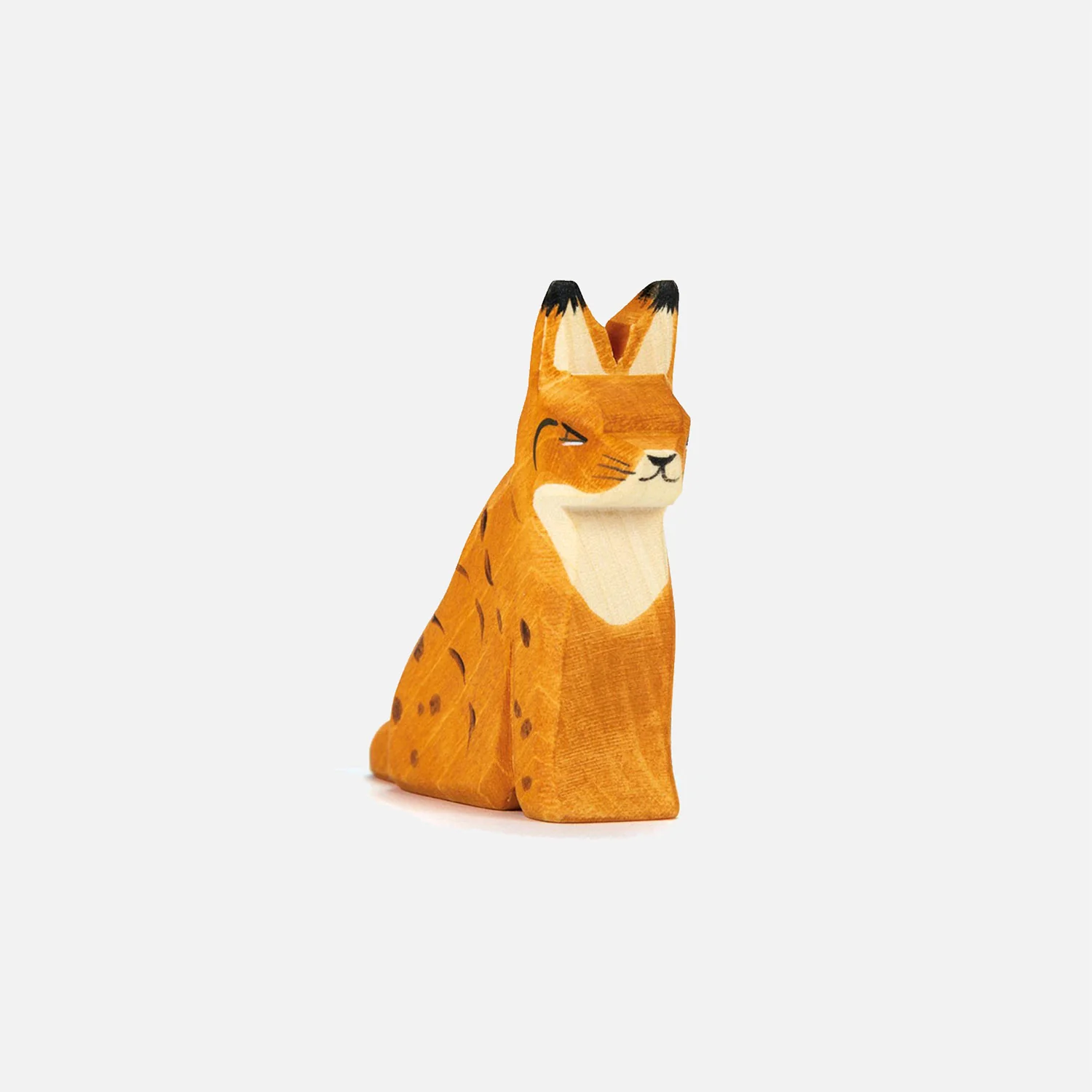 Handmade Wooden Lynx Sitting - Image 3