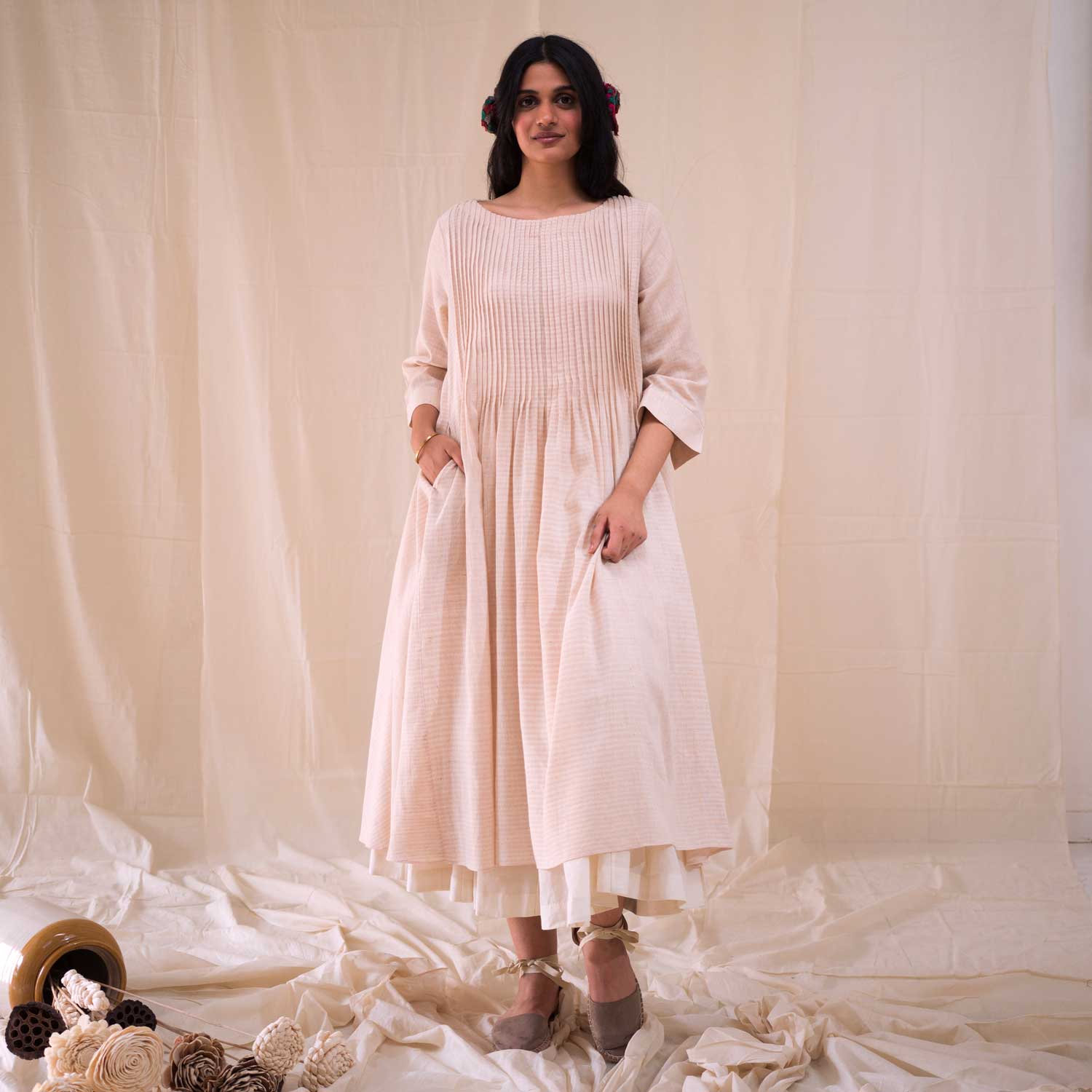 Women's Handwoven Cotton Ahaana Dress - Madder - Image 3