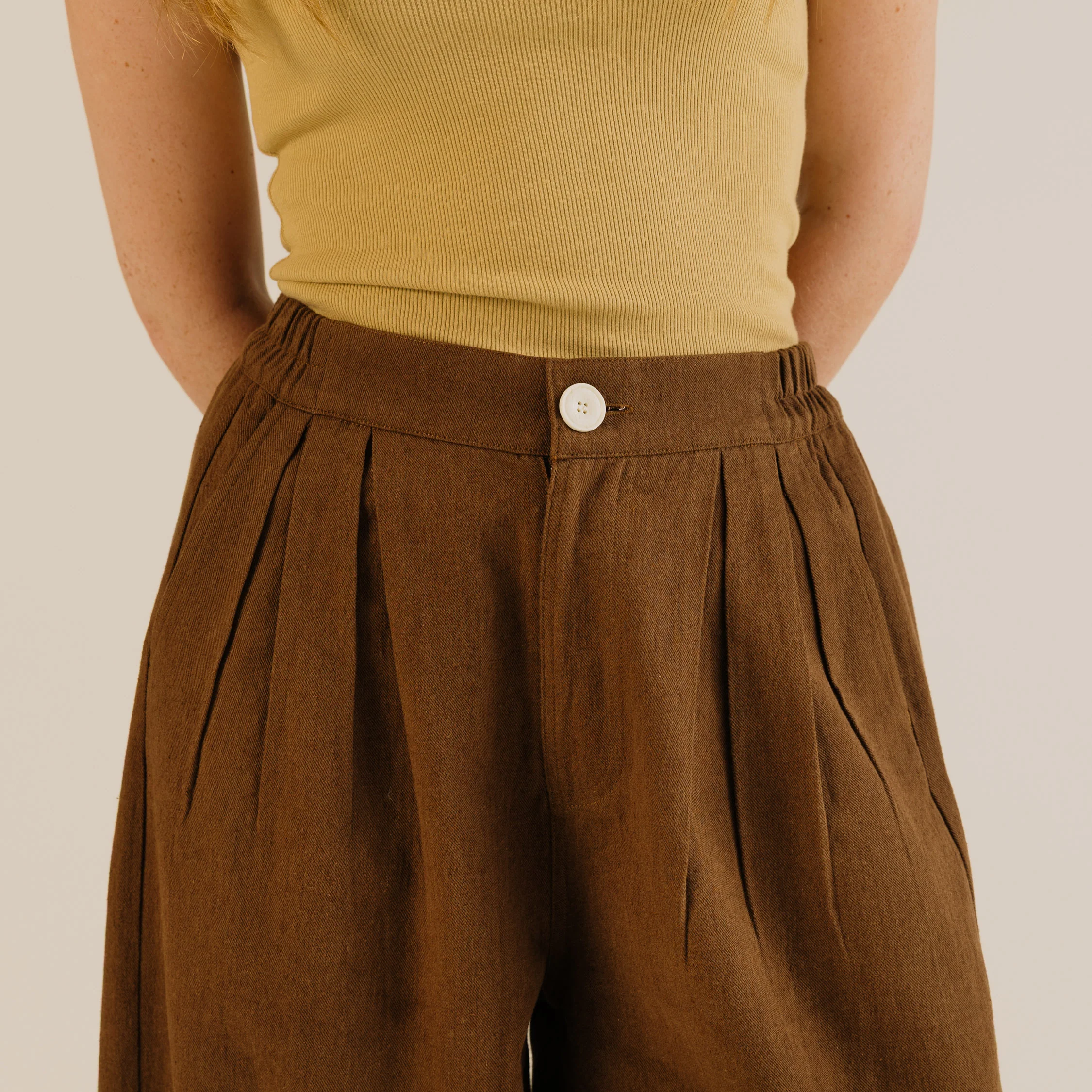 Women's Linen & Cotton Leila Trousers - Earth - Image 2
