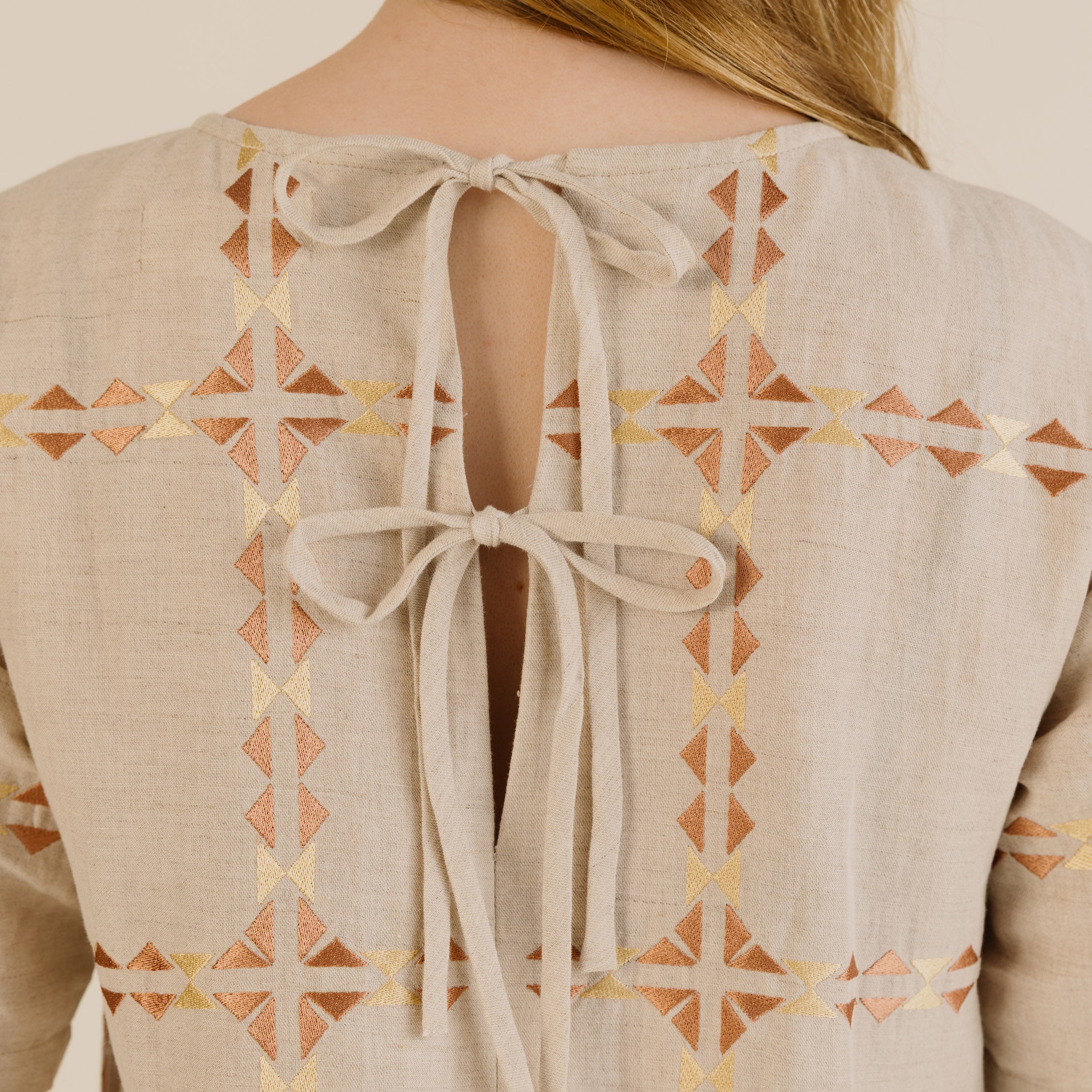 Women's Linen & Cotton Una Dress - Oat Emblem - Image 2