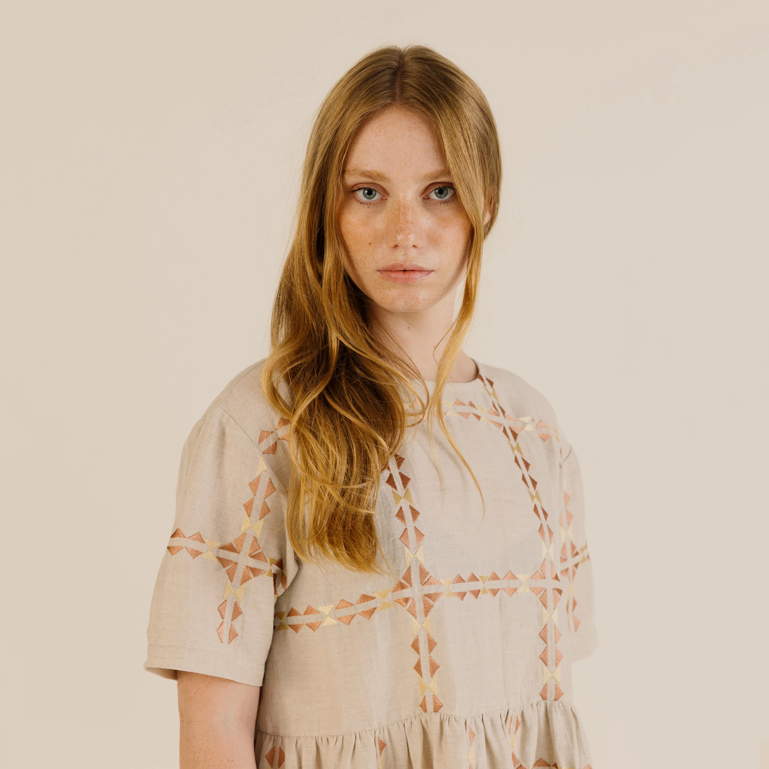 Women's Linen & Cotton Una Dress - Oat Emblem - Image 6