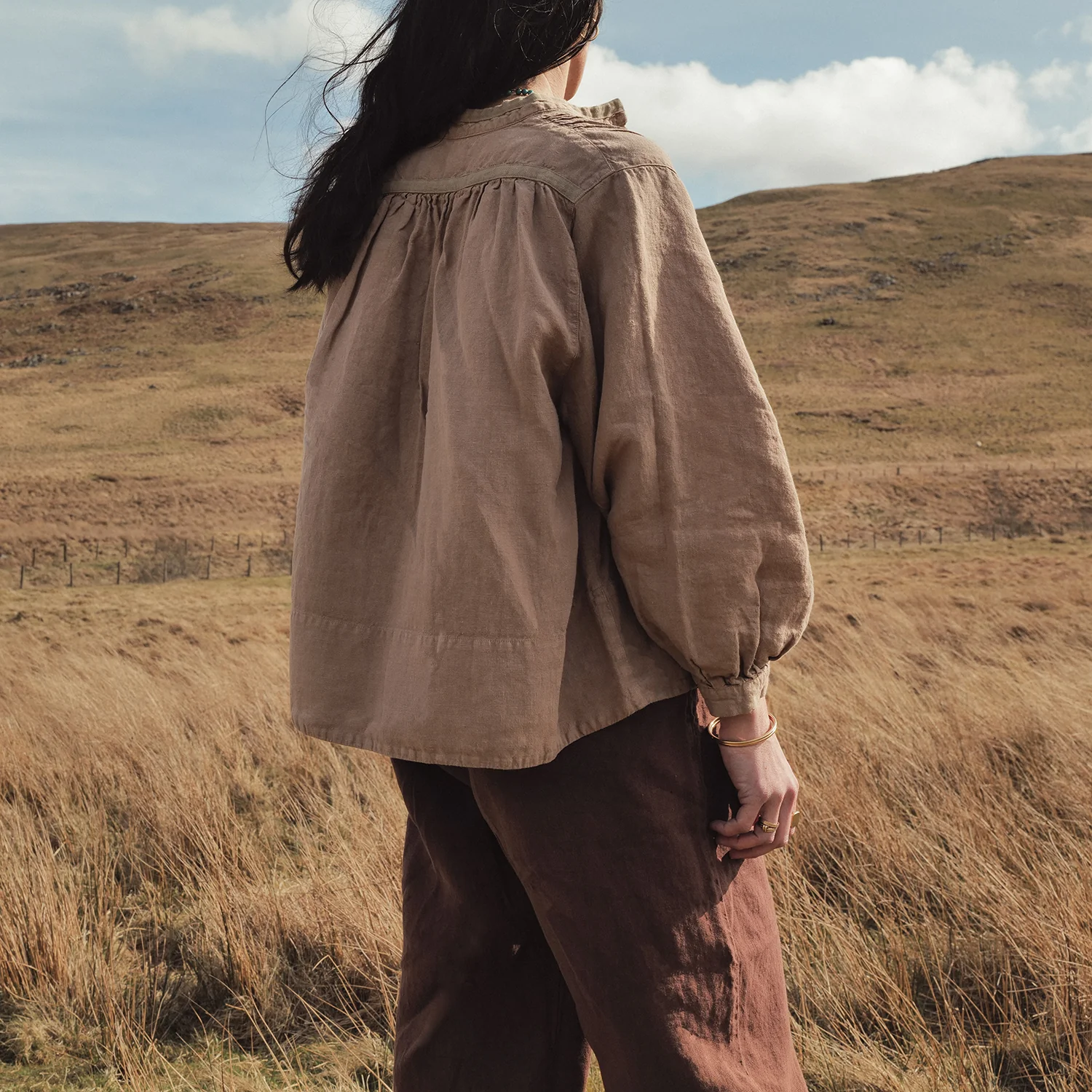Acacia Women's Blouse - Linen - Sand