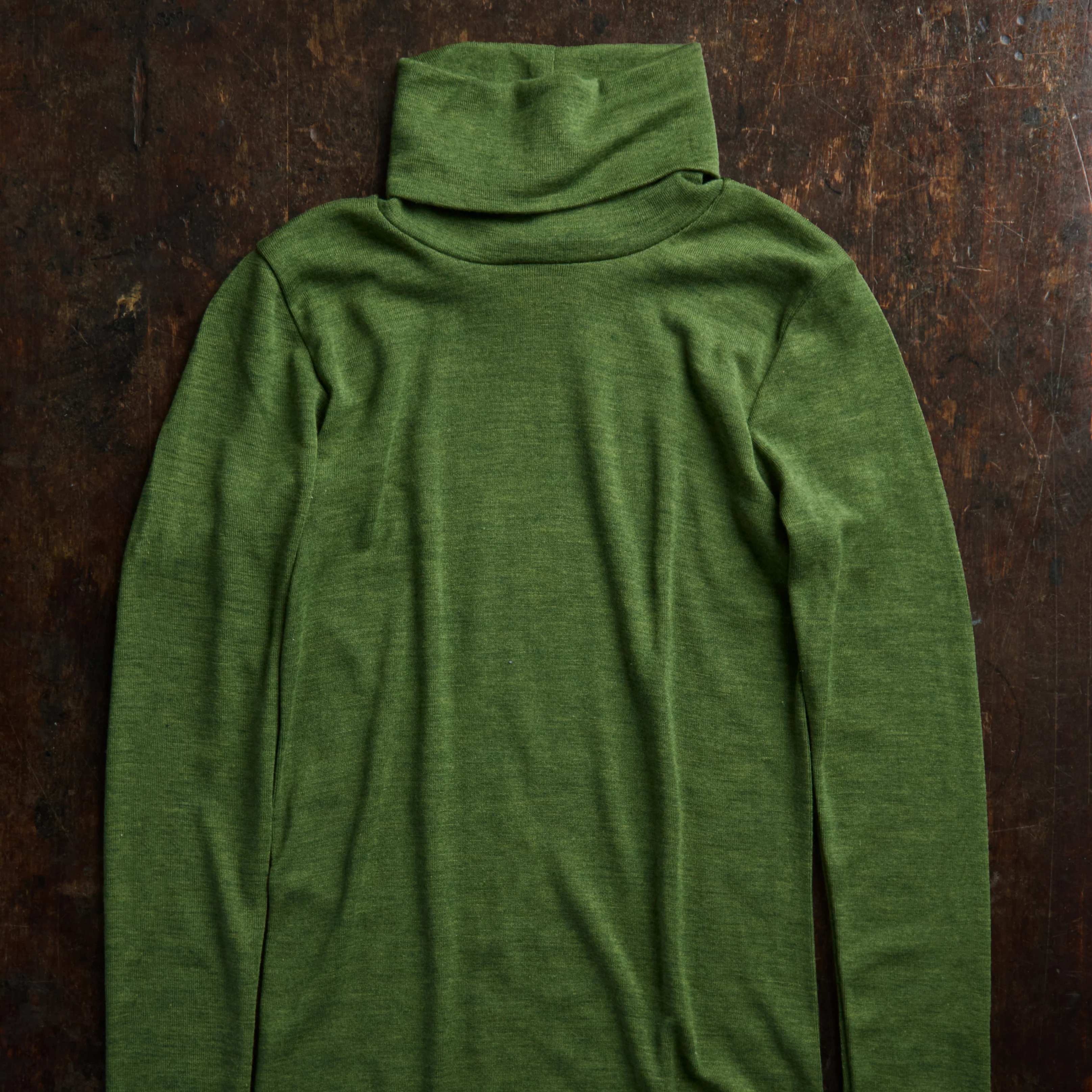 Auk Women’s Top - Merino Wool & Silk - Forest - Image 3