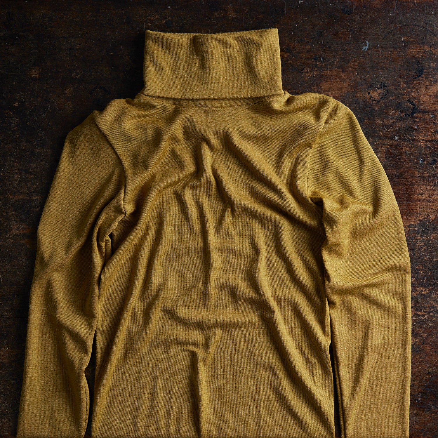 Auk Women's Top - Merino Wool & Silk - Pistachio - Image 3