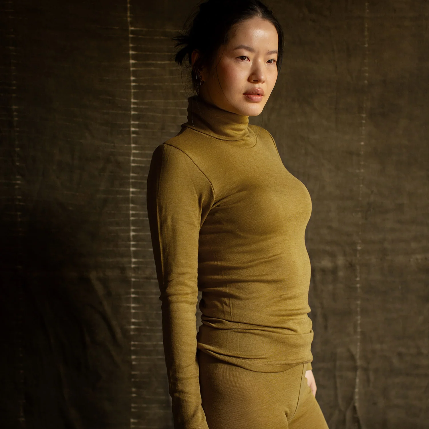 Auk Women's Top - Merino Wool & Silk - Pistachio - Image 5