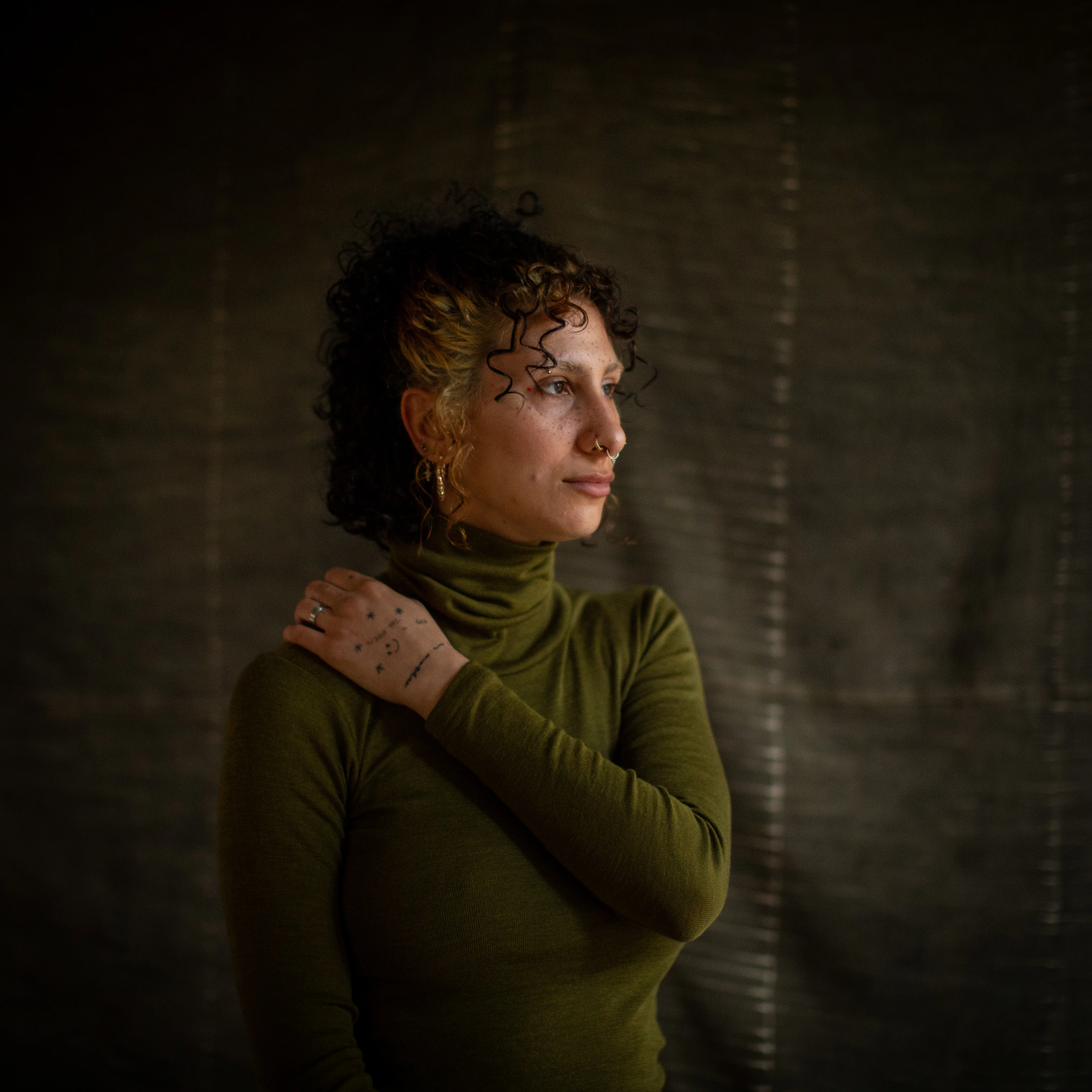 Auk Women's Top - Merino Wool & Silk - Seaweed - Image 3